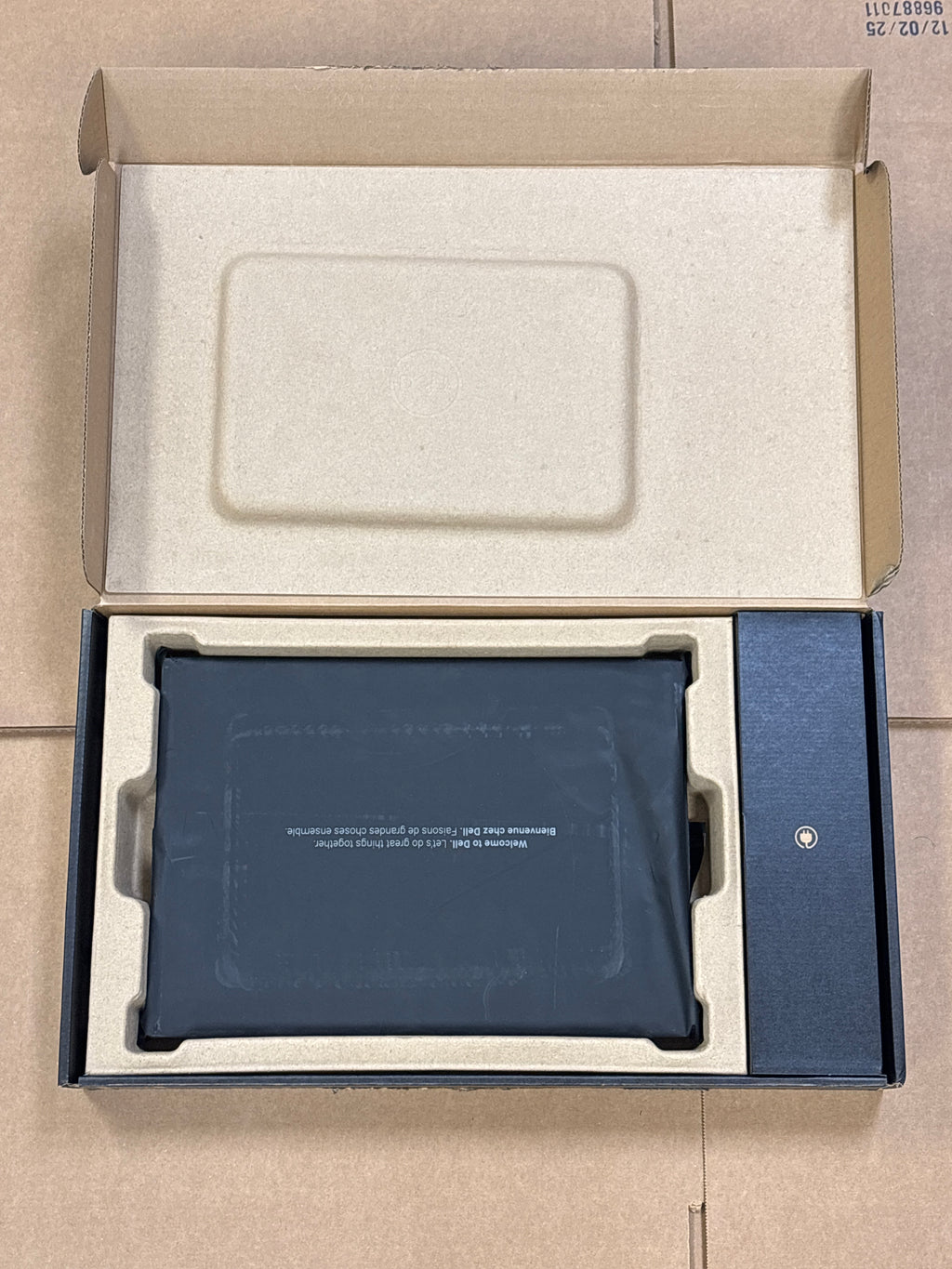 Dell Precision 7680 i7-13850HX 32GB RAM 512GB SSD RTX A1000 New (Warranty 07/2030)