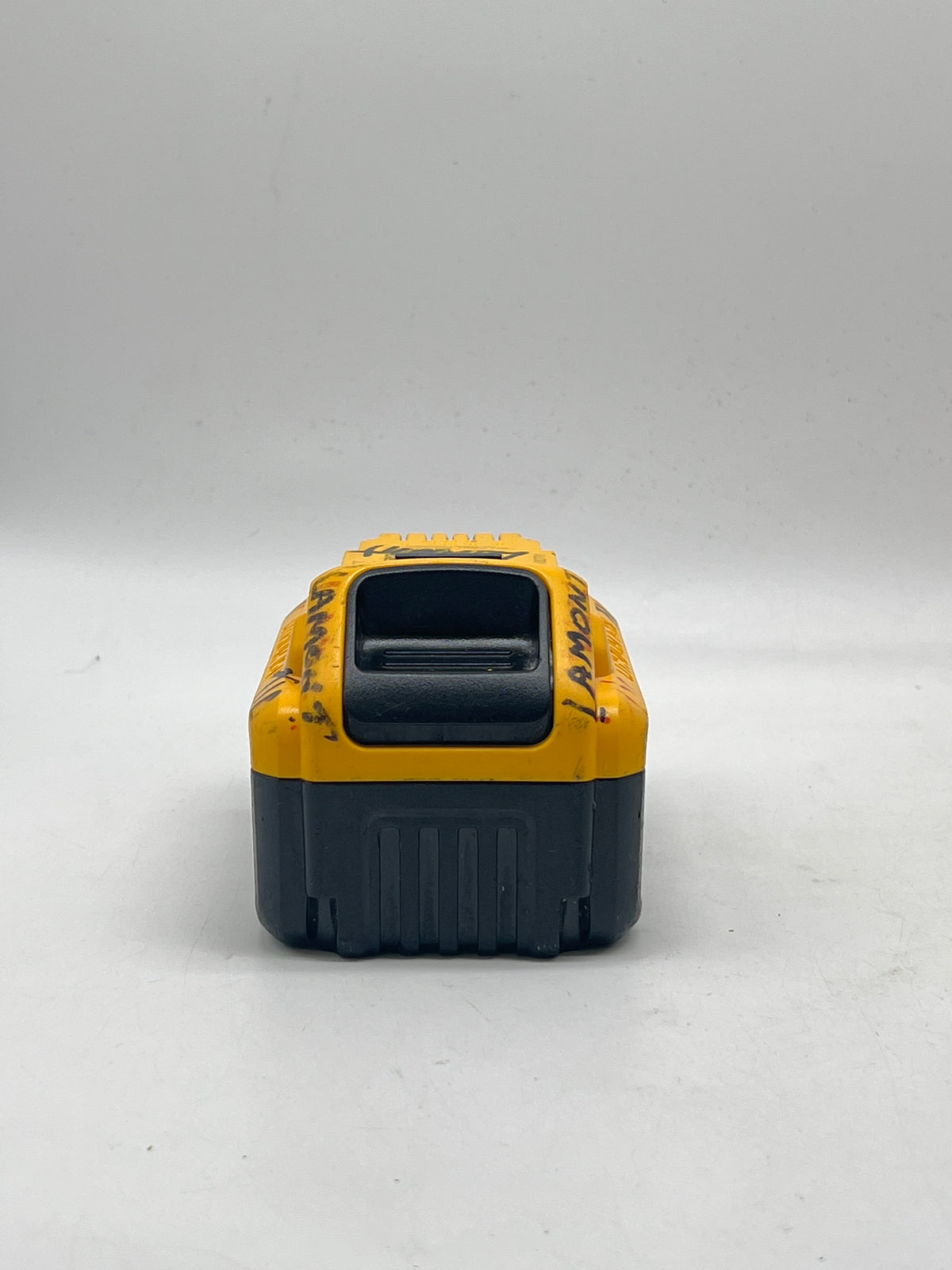 DeWalt DCB208 20V MAX XR 8Ah Battery - Used