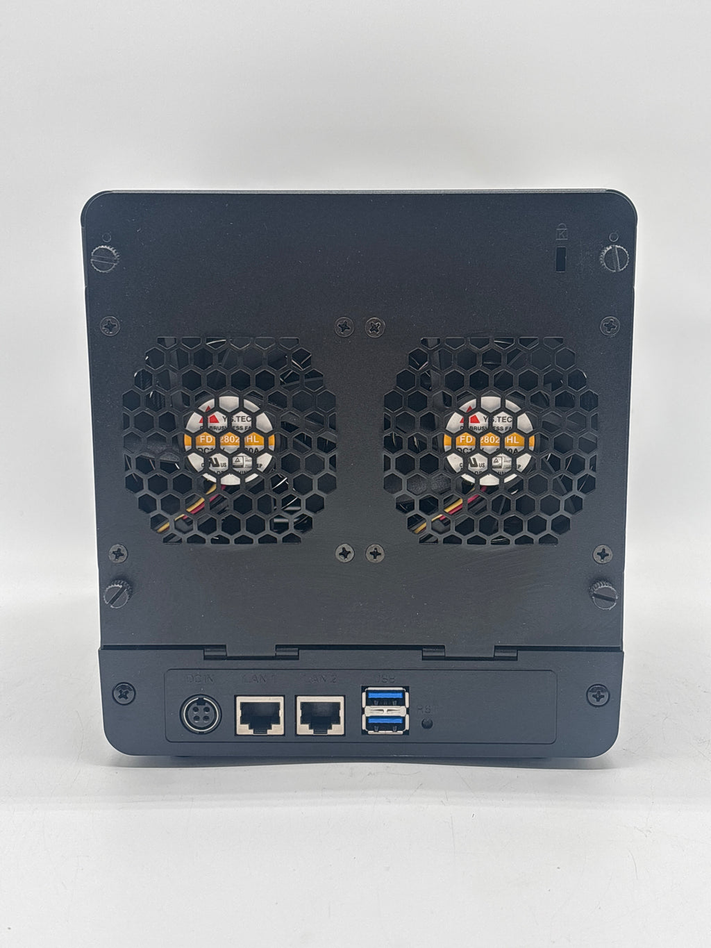 Synology 4-bay DiskStation DS423 (Diskless)- For Parts (NO Power)