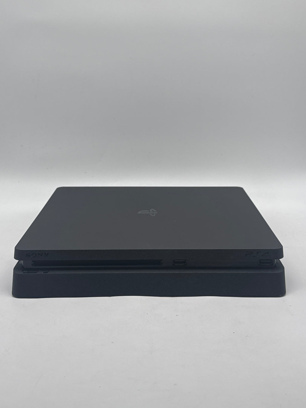 Sony PlayStation 4 Slim CUH-2215B 1TB Black - Used