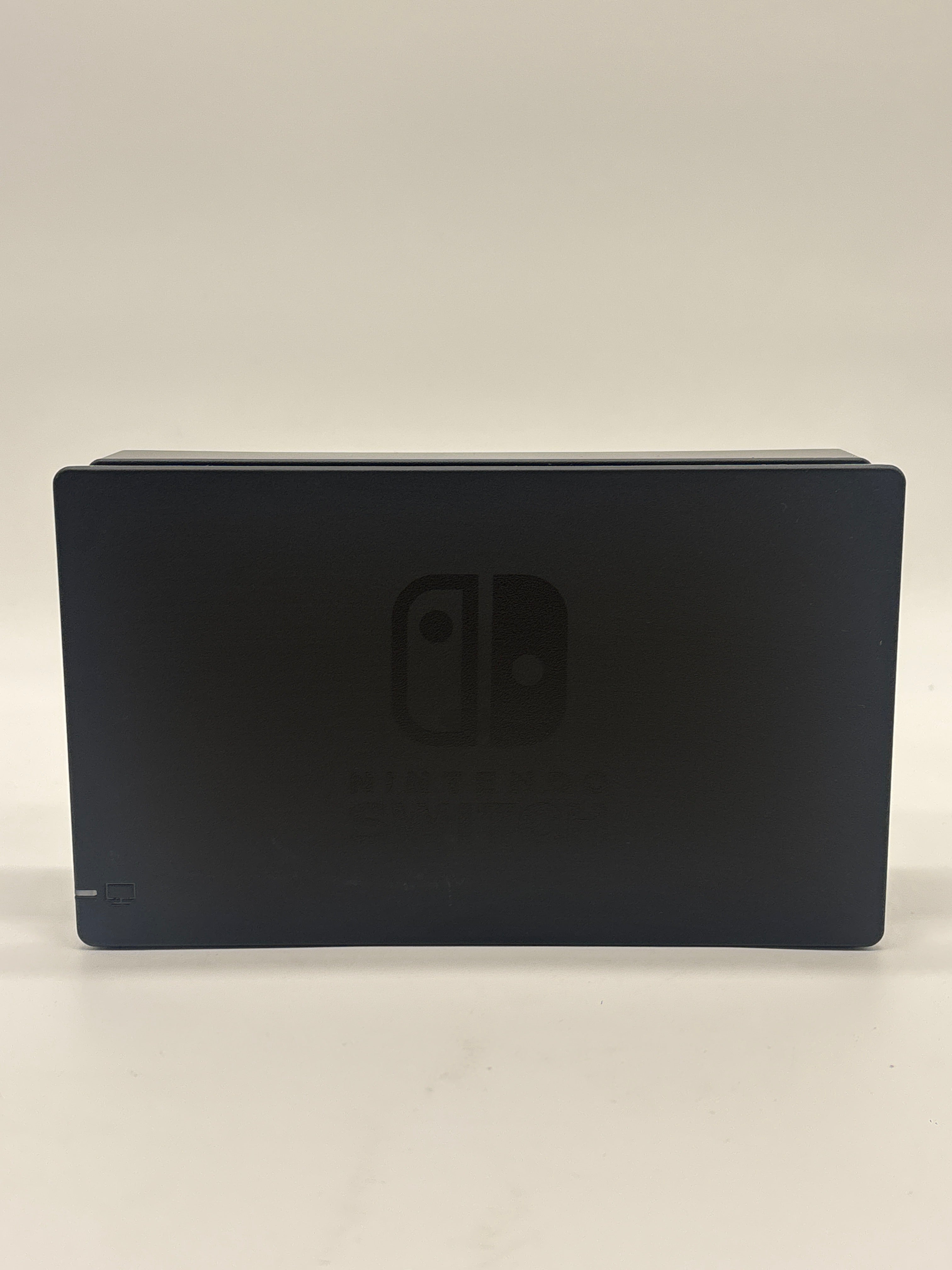 Nintendo Switch Handheld System 32GB HAC-001 Used with box