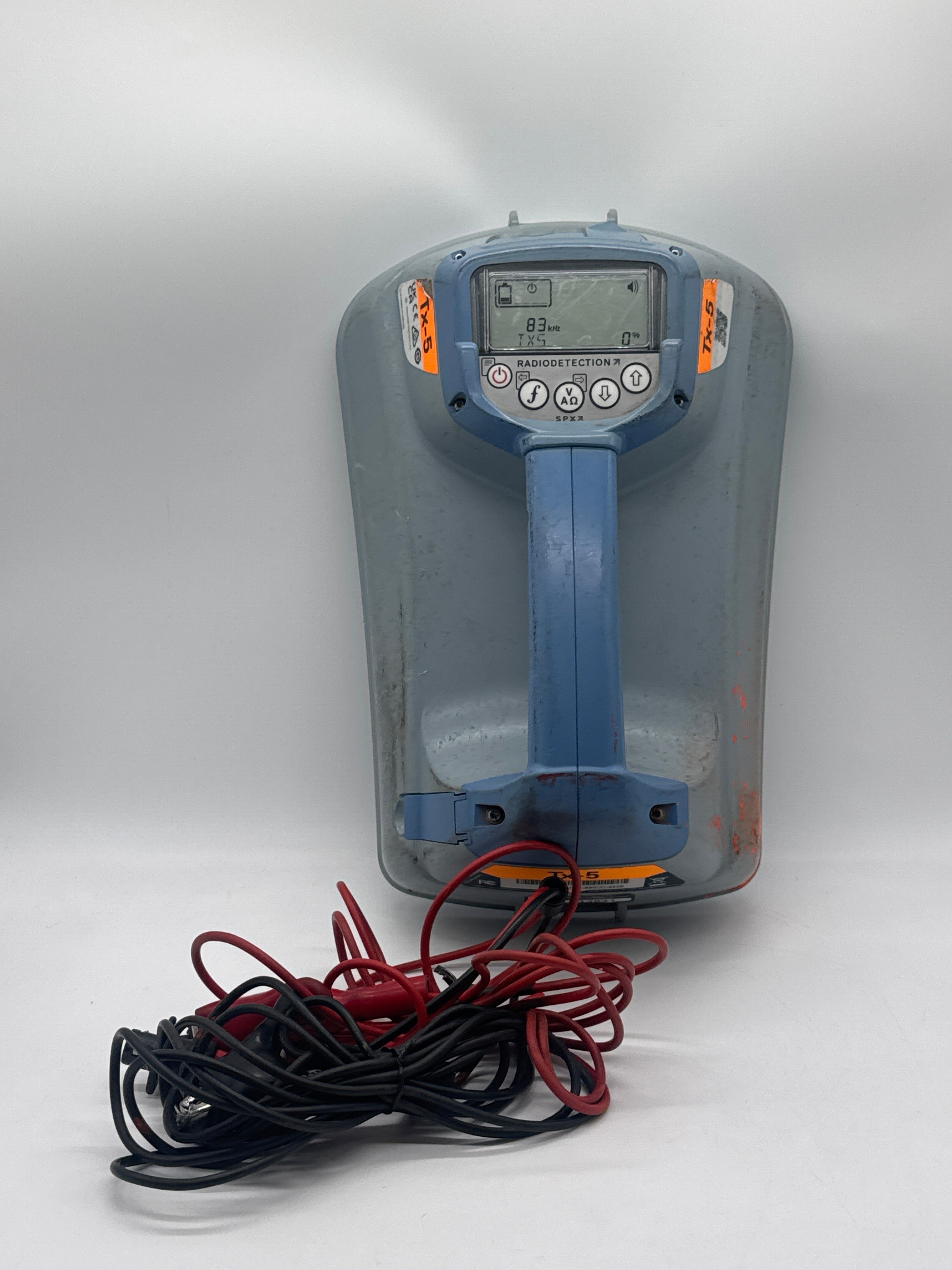 Radiodetection TX5 Utility Locating Signal Transmitter - For Parts [Broken Plastic Tab]