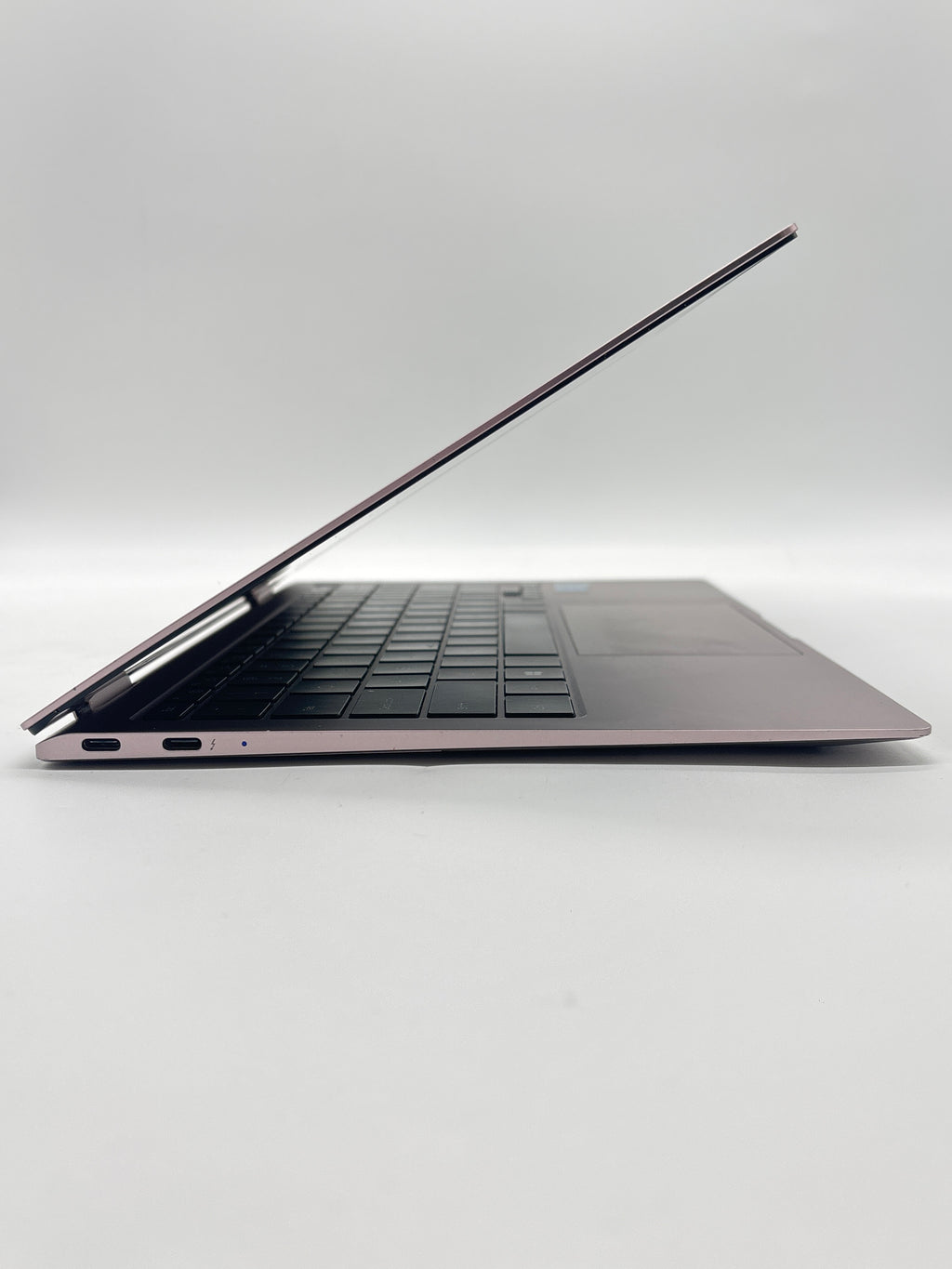 Samsung Galaxy NP930QDB i7-1165G7 16GB 512GB SSD - For Parts (Cracked Screen)