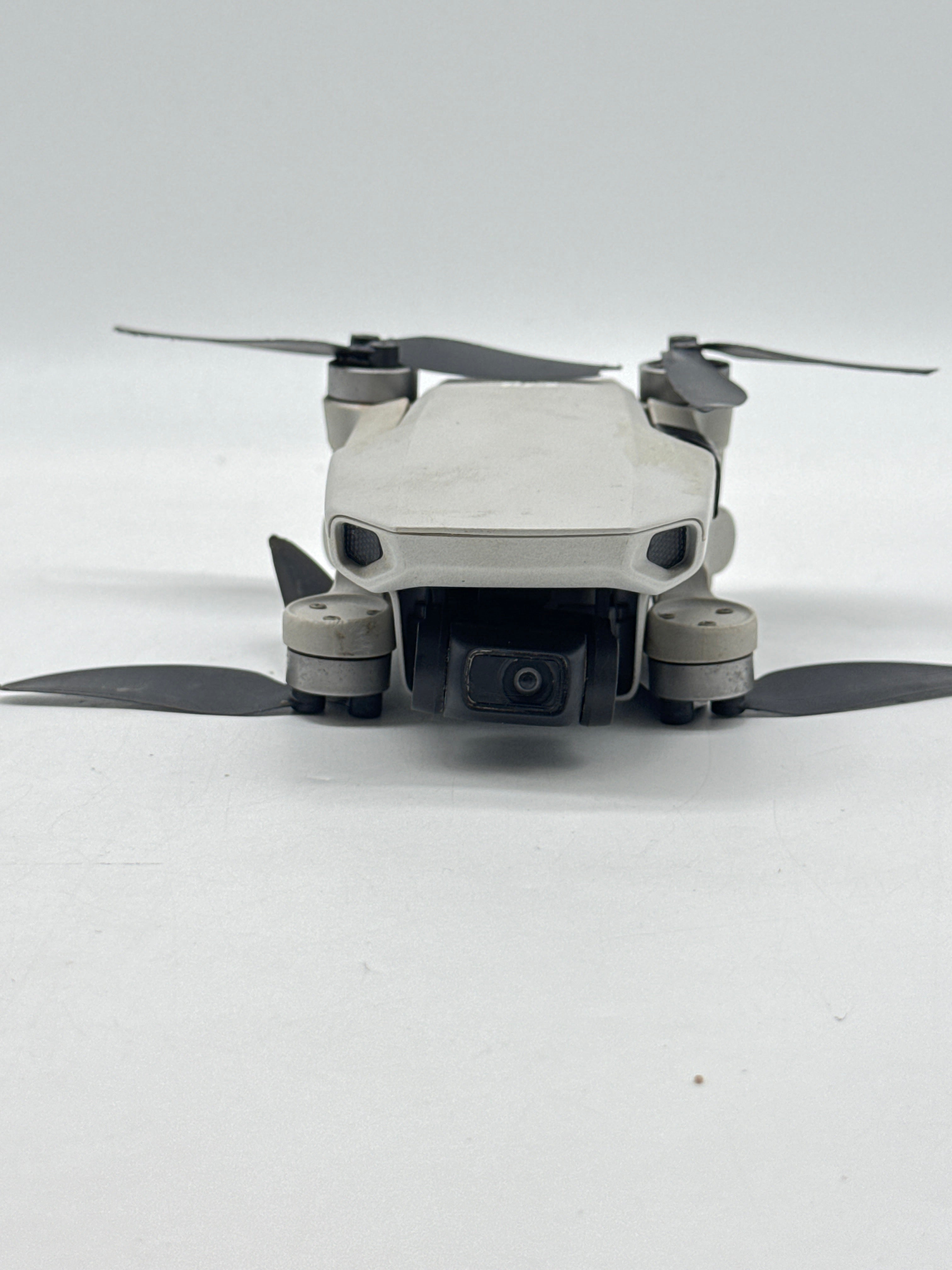 DJI Mavic Mini Drone 2.7K Camera 30min Flight Time - READ