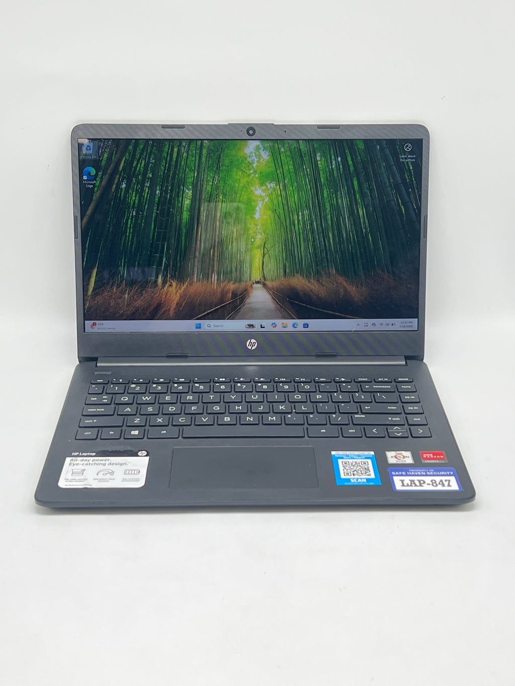 HP 14-fq0013dx Athlon Silver 3050U 4GB RAM 128GB SSD - Used