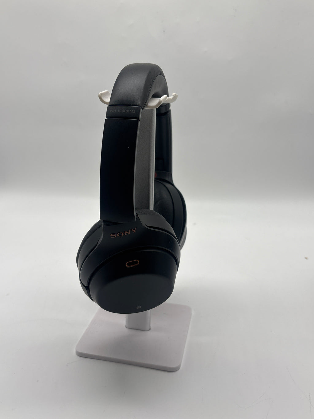 Sony WH-1000XM3 Over-Ear Headphones - Black - Used With Box