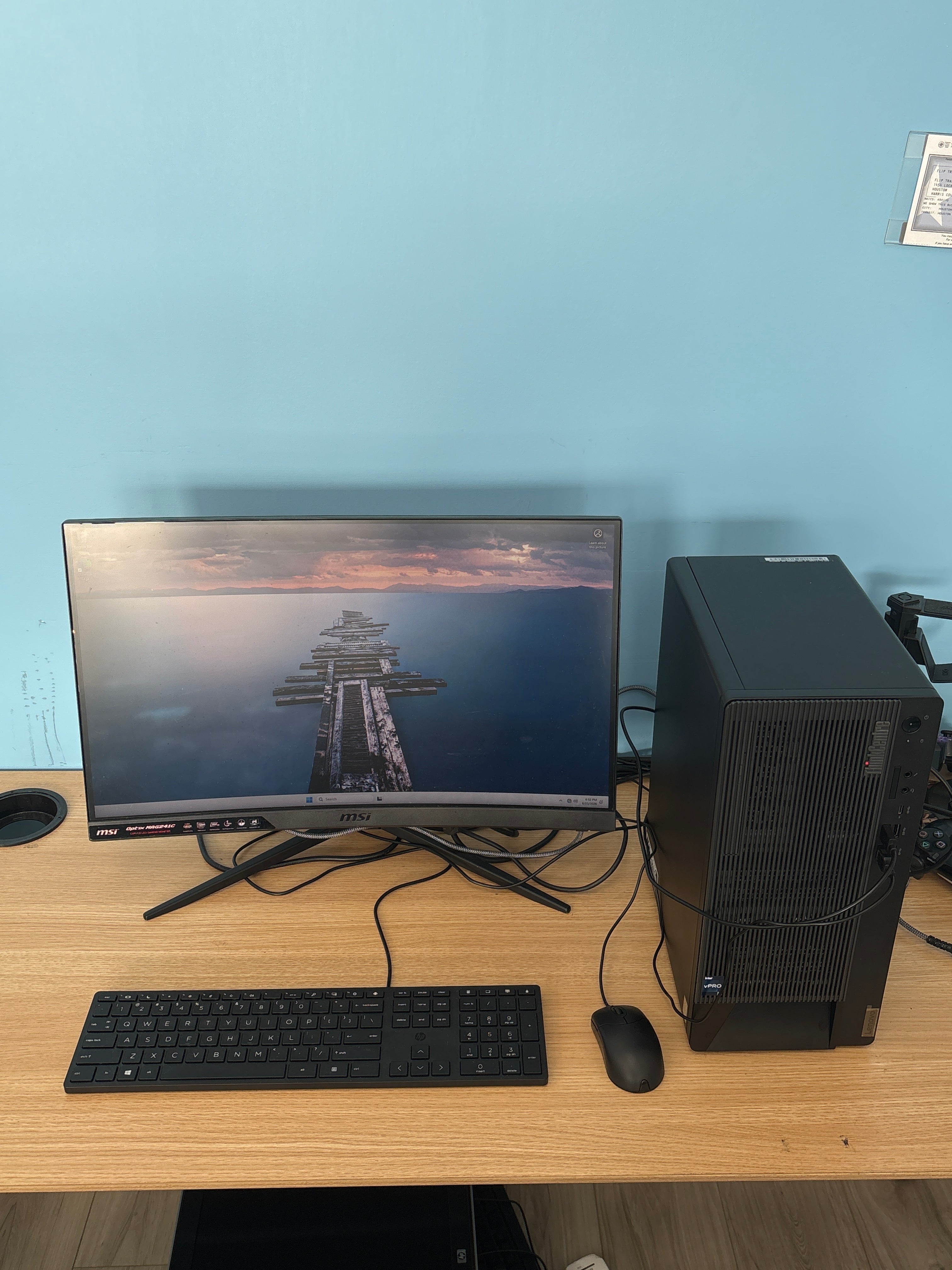Lenovo M90T Gen 5 i5-14500 16GB RAM 256GB SSD Intel UHD 770