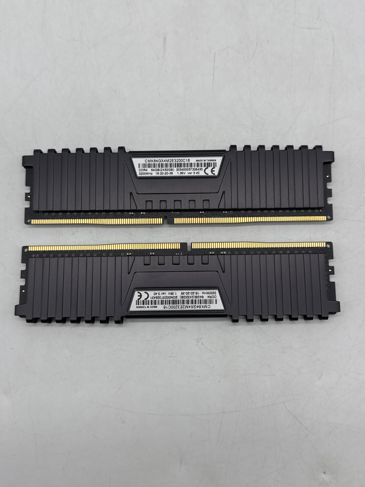 Corsair Vengeance LPX 64GB 2x32GB DDR4 3200MHz C16 RAM CMK64GX4M2E3200C16 - Used