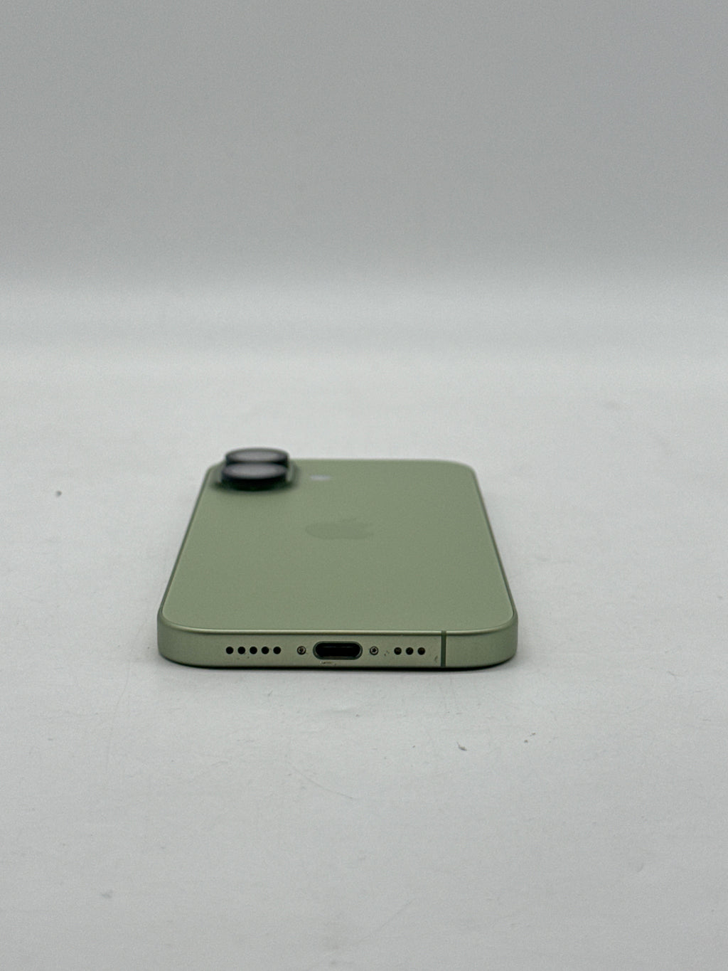 Apple iPhone 17 256GB Sage Unlocked Smartphone