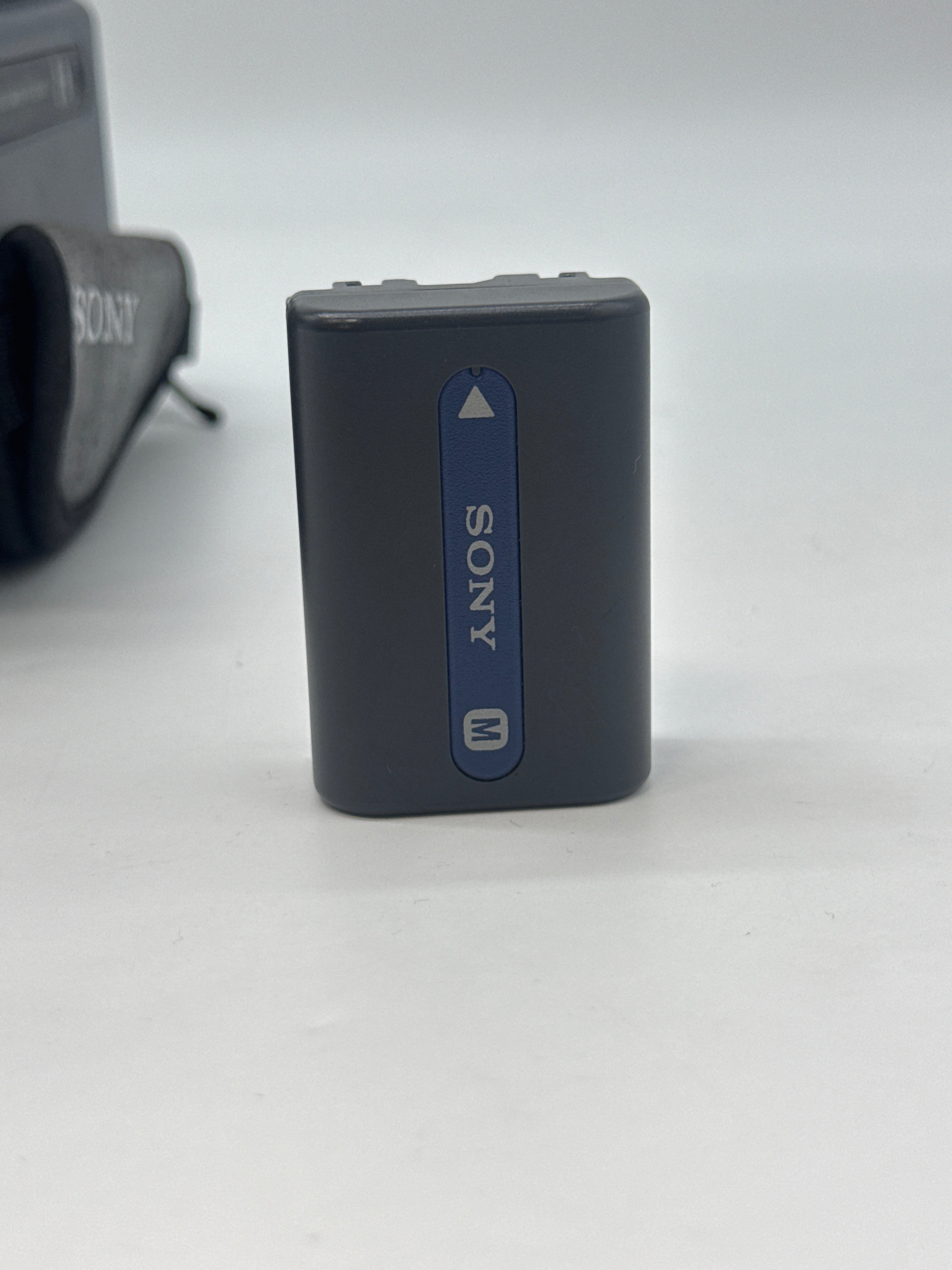 Sony Handycam DCR-TRV530 Digital8 Handheld Camcorder - Untested