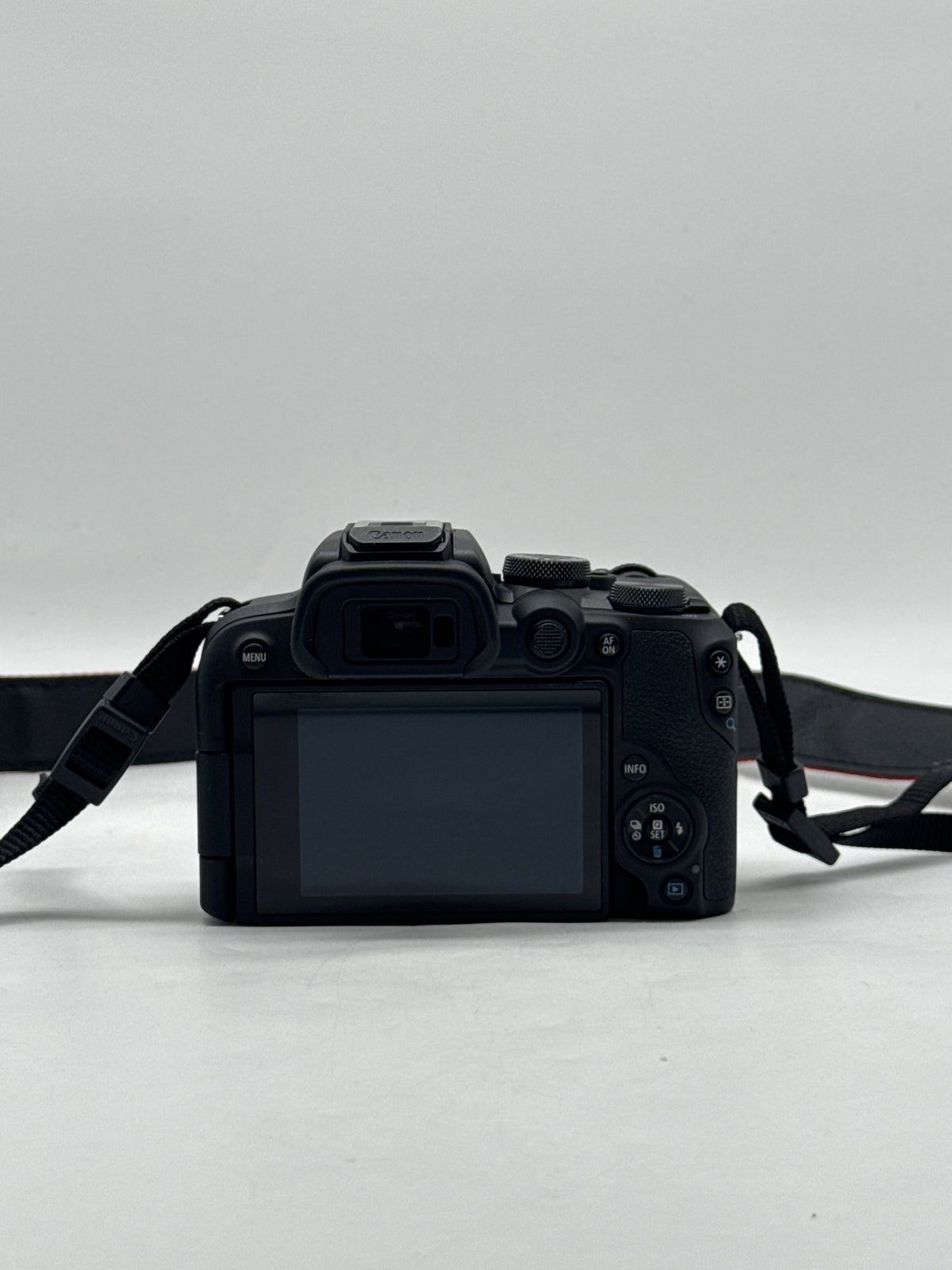 Canon EOS R10 Digital Camera Black w/ RF-S 18-45mm Lens