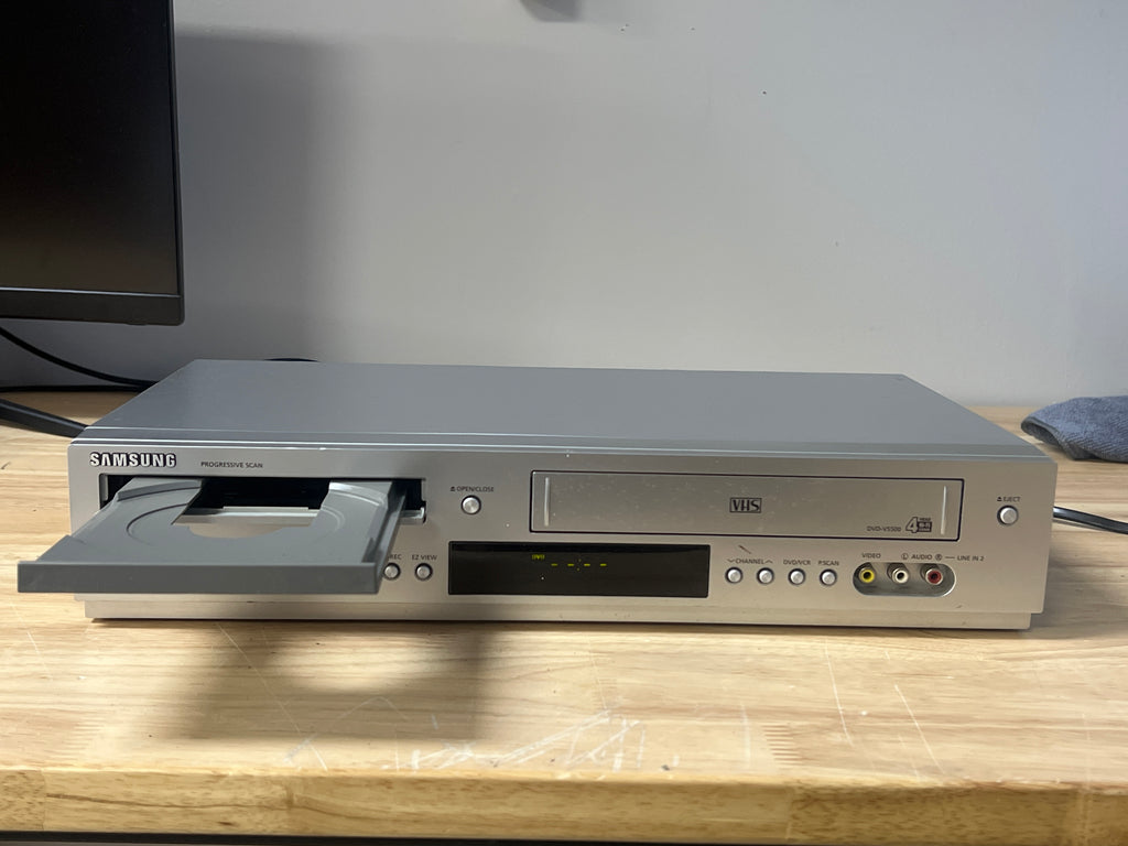 Samsung DVD VCR V5500 4 Head Combo Player HiFi Silver Used