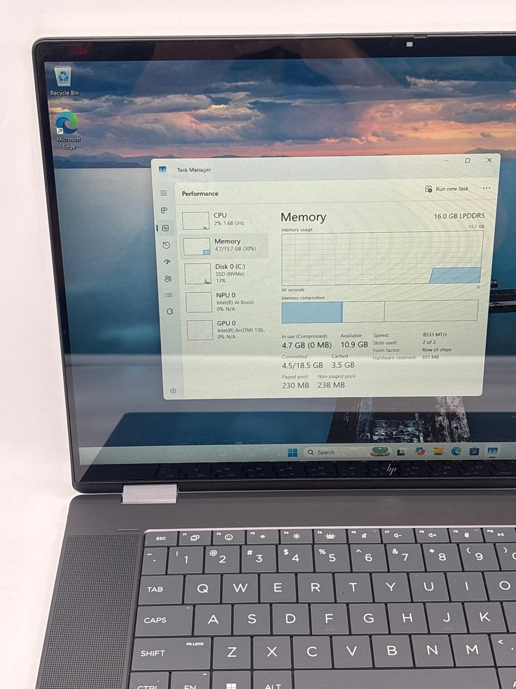 HP OmniBook X Flip 16-as0013dx 16" Core Ultra 5 226V 16GB RAM 512GB SSD - Used