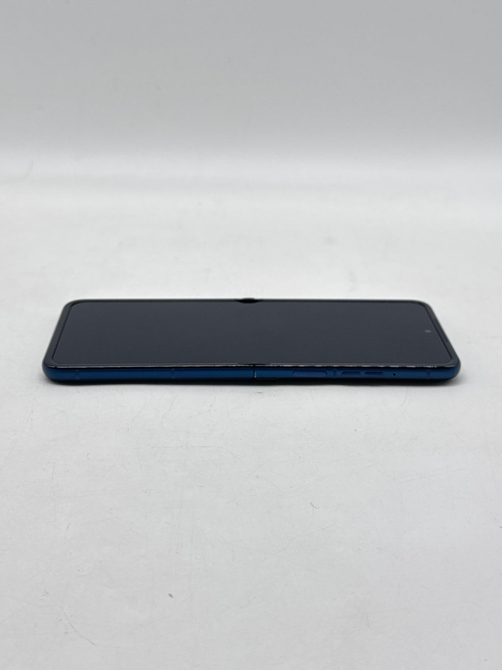 Motorola Razr 2025 XT2553-3 6.9" 256GB 8GB RAM T-Mobile Black - For Parts