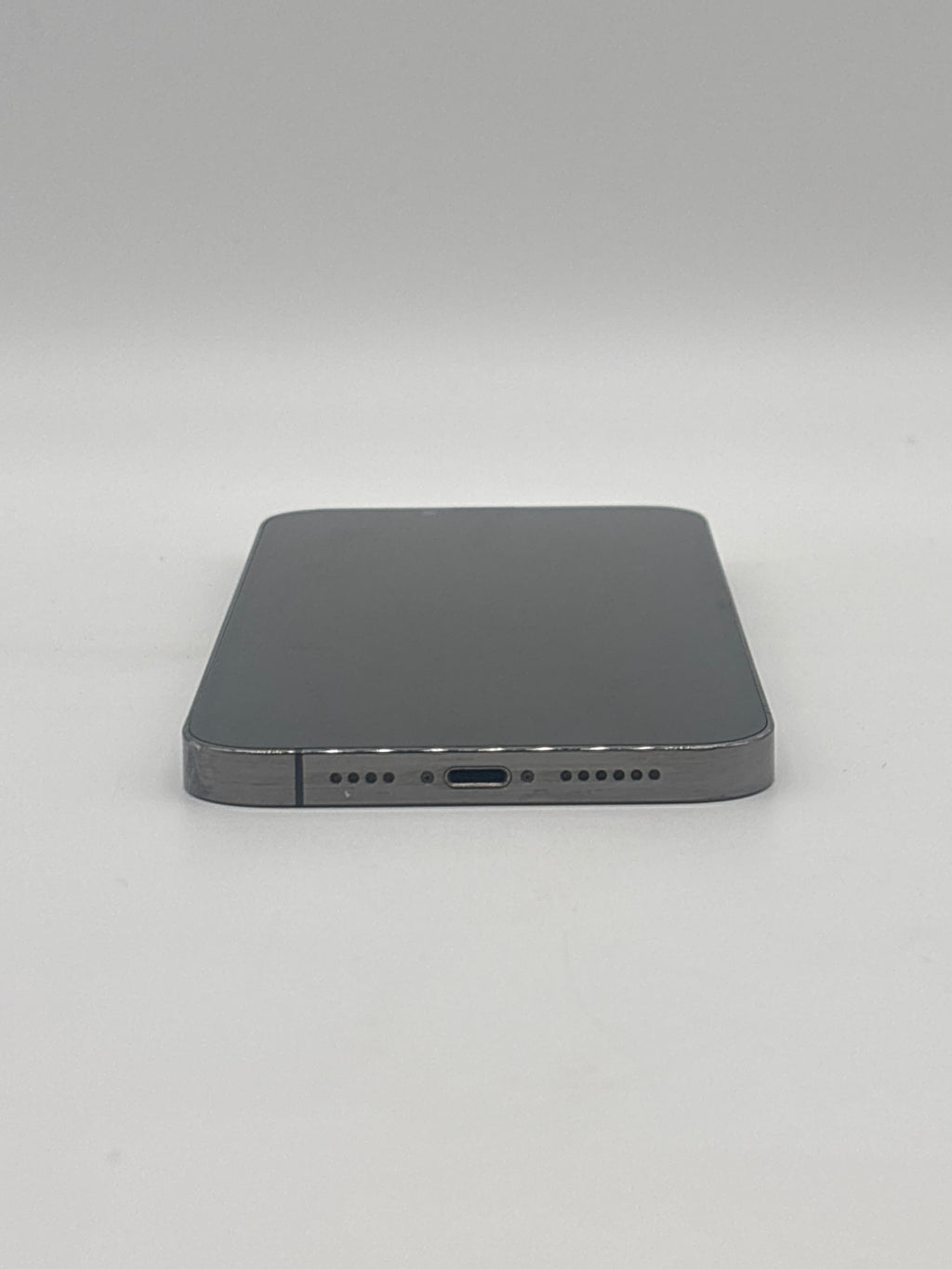 Apple iPhone 13 Pro Max 128 GB  AT&T back crack used B