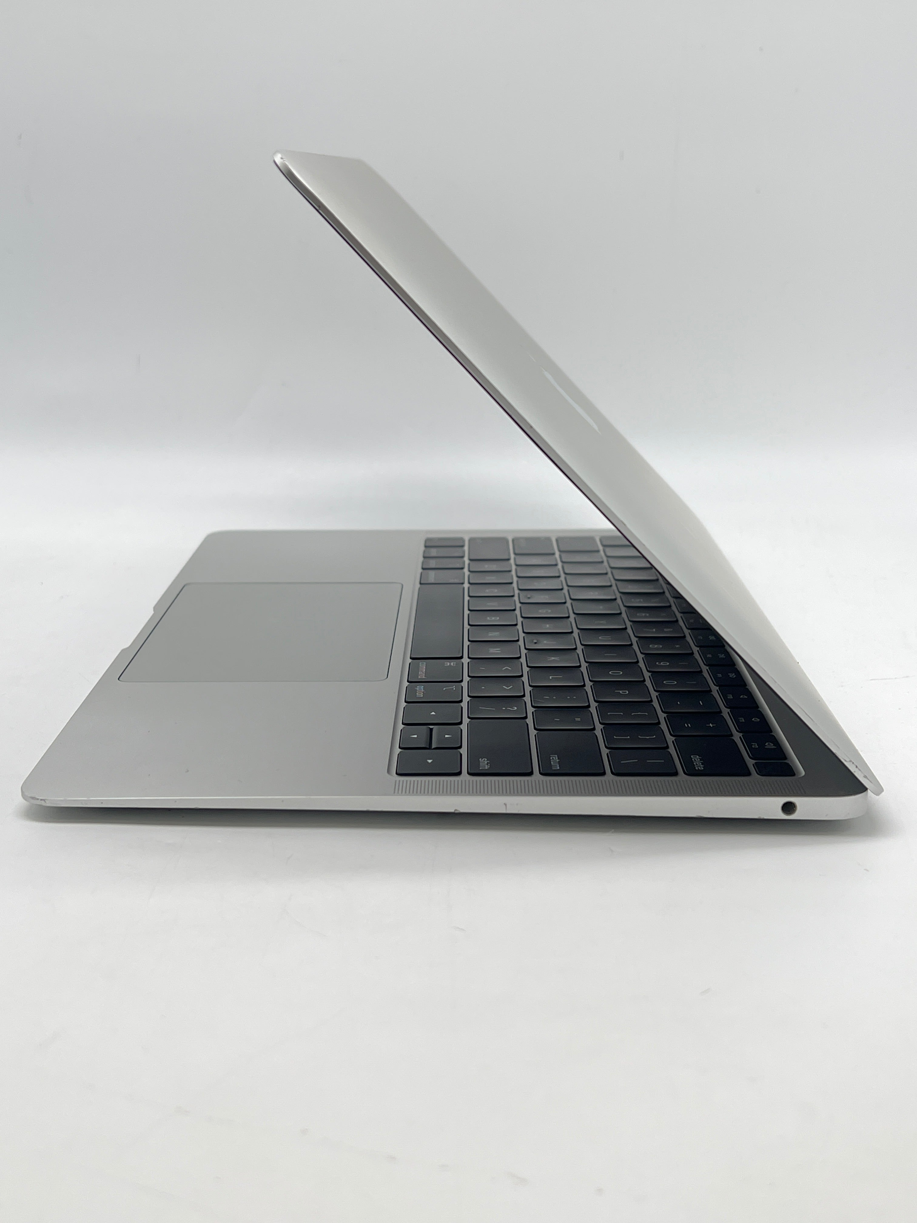Apple MacBook Air 13" A1932 i5 8GB RAM 128GB SSD - For Parts Cracked Screen