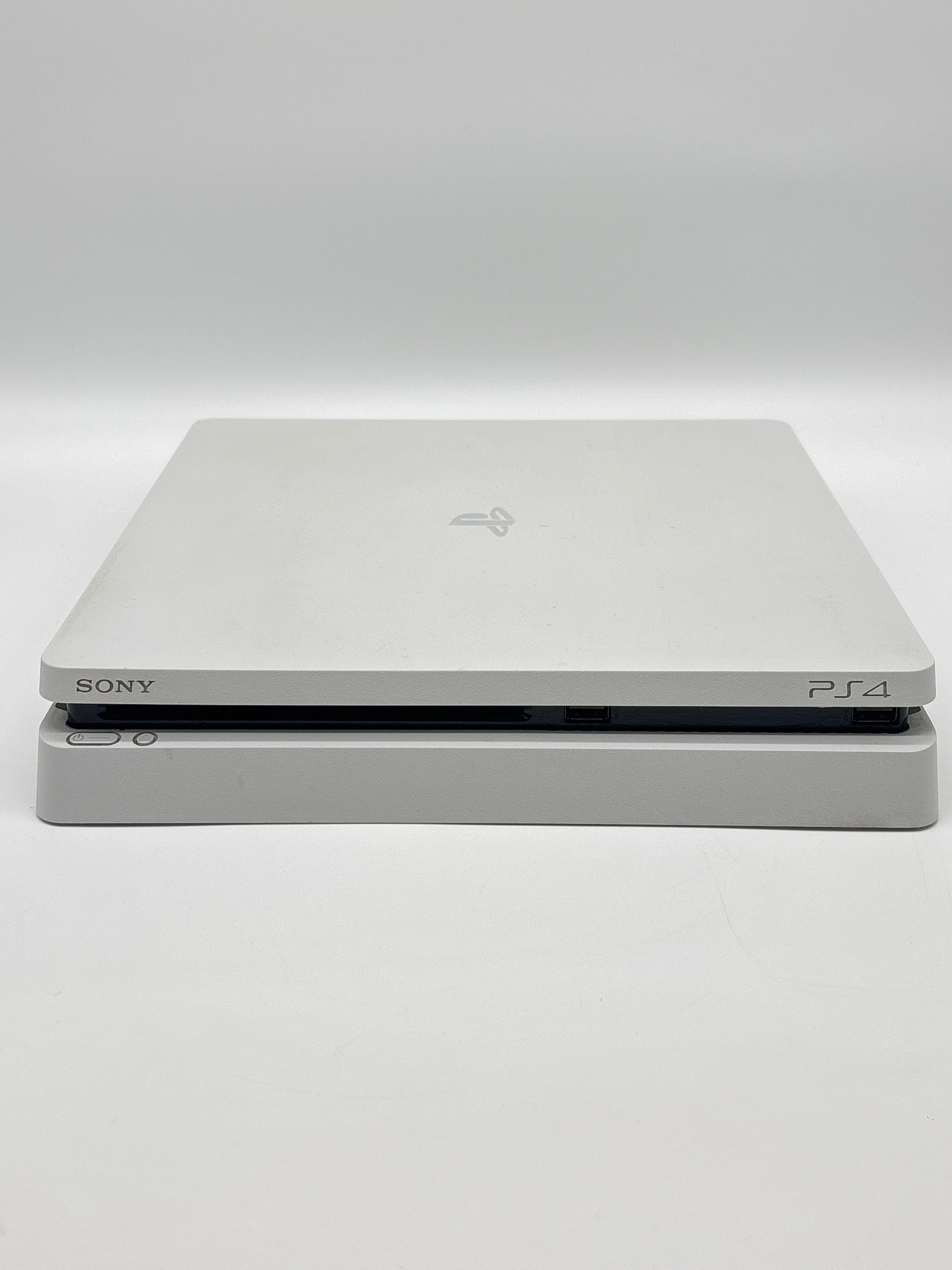 Sony PlayStation 4 Slim (CUH-2015A) - Used - White - 500GB