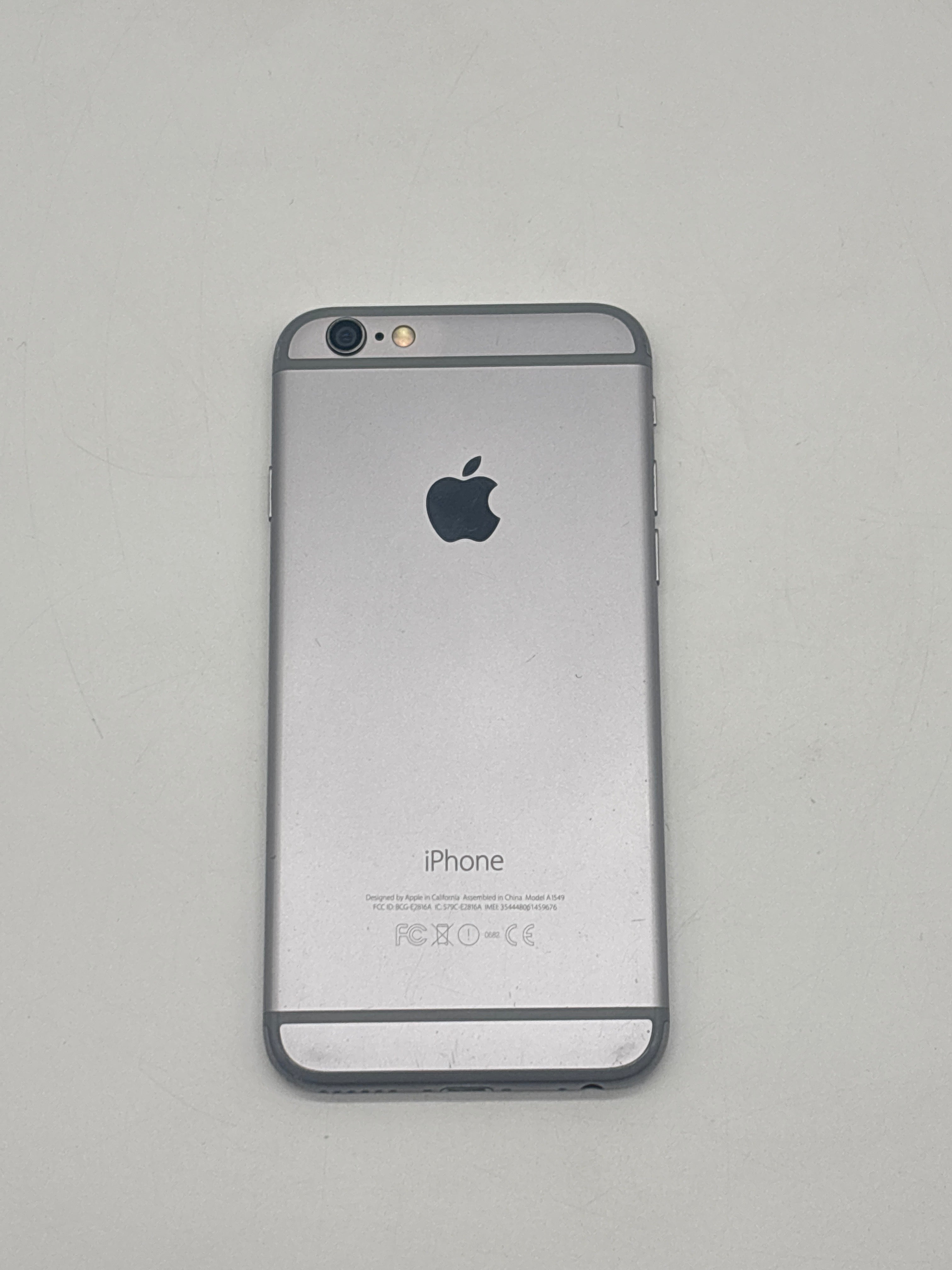Apple iPhone 6 - 64GB - Gray - Unlocked - Used