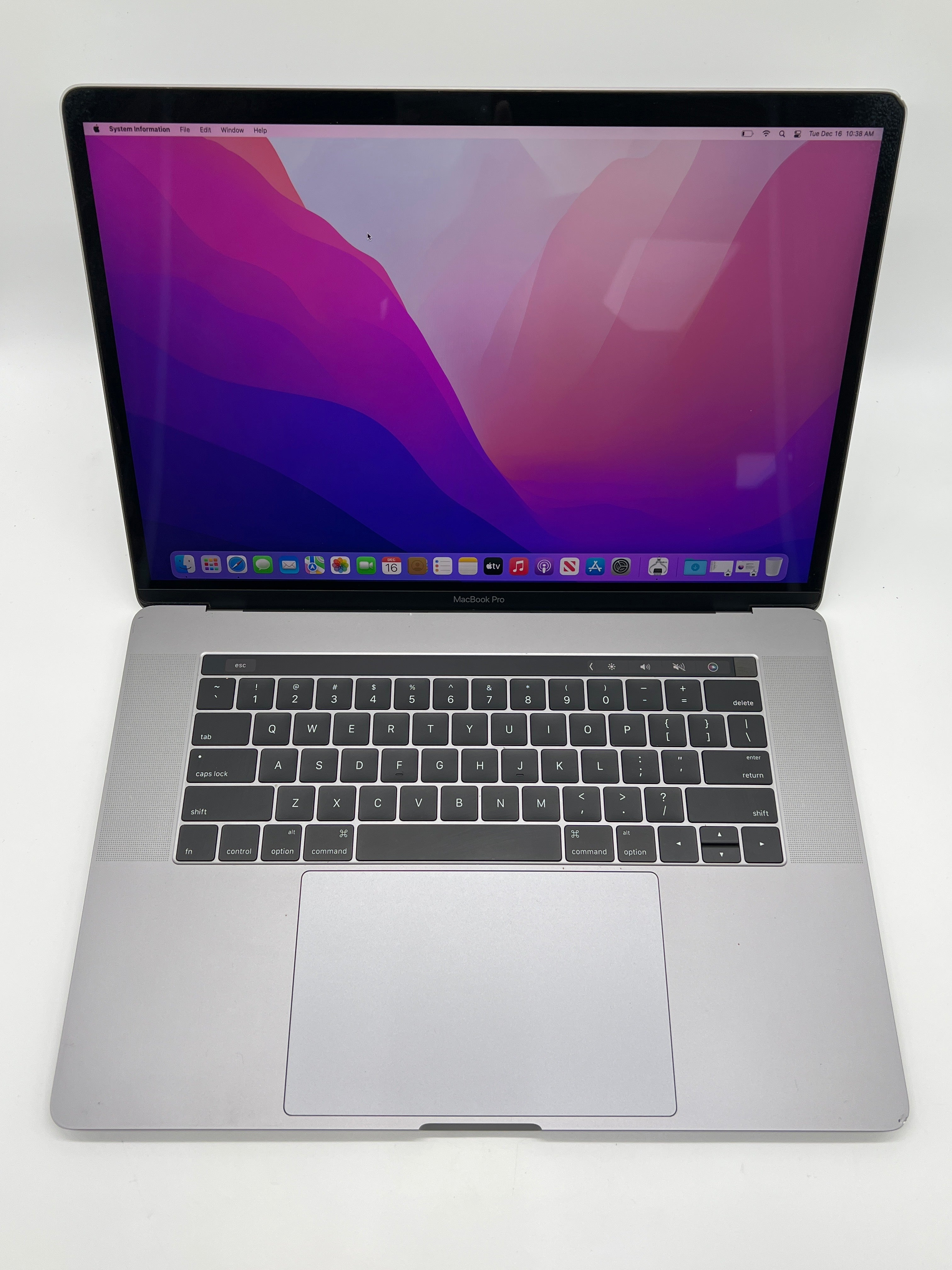 Apple MacBook Pro 15" A1707 2016 Intel i7 2.6GHz 16GB 256GB Space Gray Used