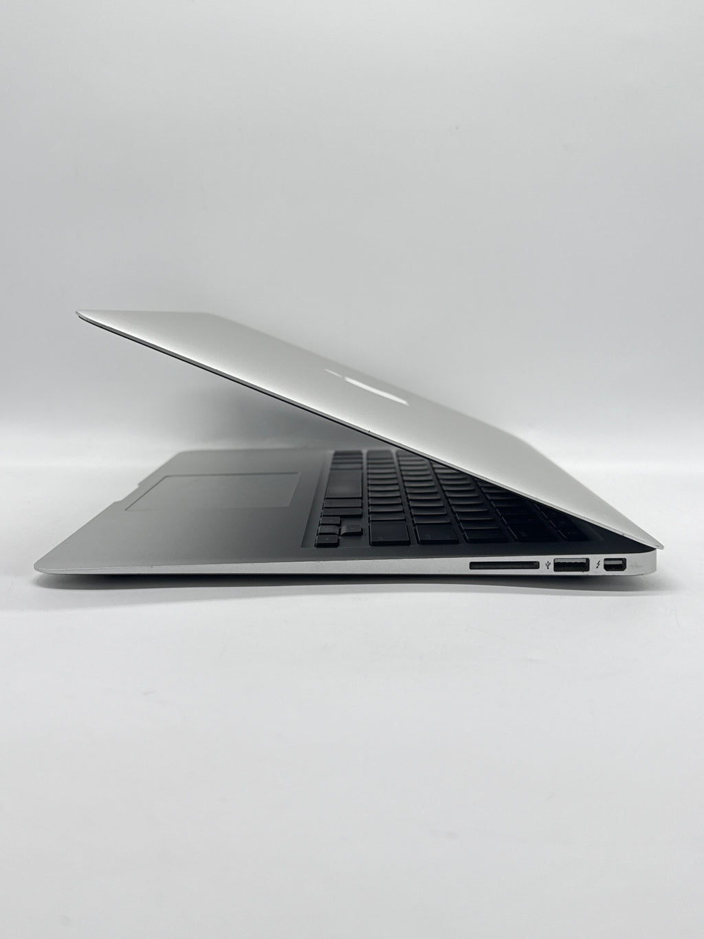 Apple MacBook Air 13" A1466 Core i5 4GB RAM 128GB SSD Silver - For Parts (Read DESC)