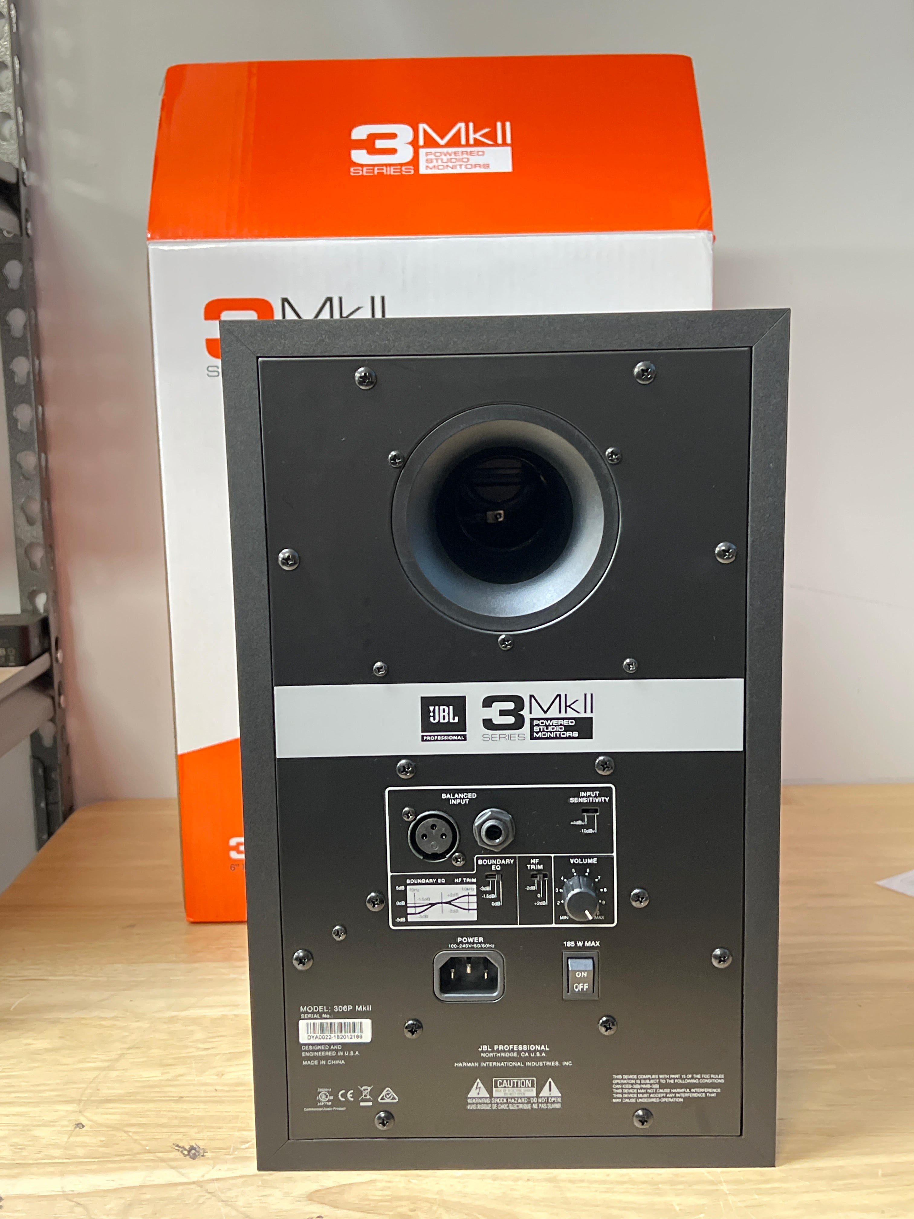 JBL 3 Series 306P MkII Studio Monitor Speaker Black - Open Box