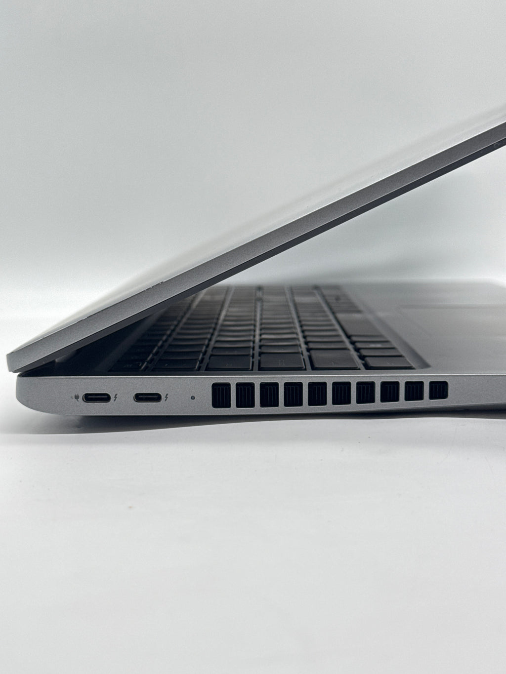 Dell Latitude 5550 Ultra 5 125U 16GB RAM 512GB SSD - Used (Warranty)