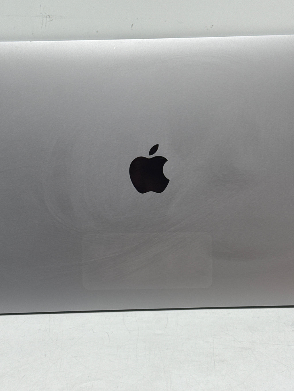 Apple MacBook Air 13in Retina A2179 2020 Core i3 8GB RAM 256GB SSD - Used