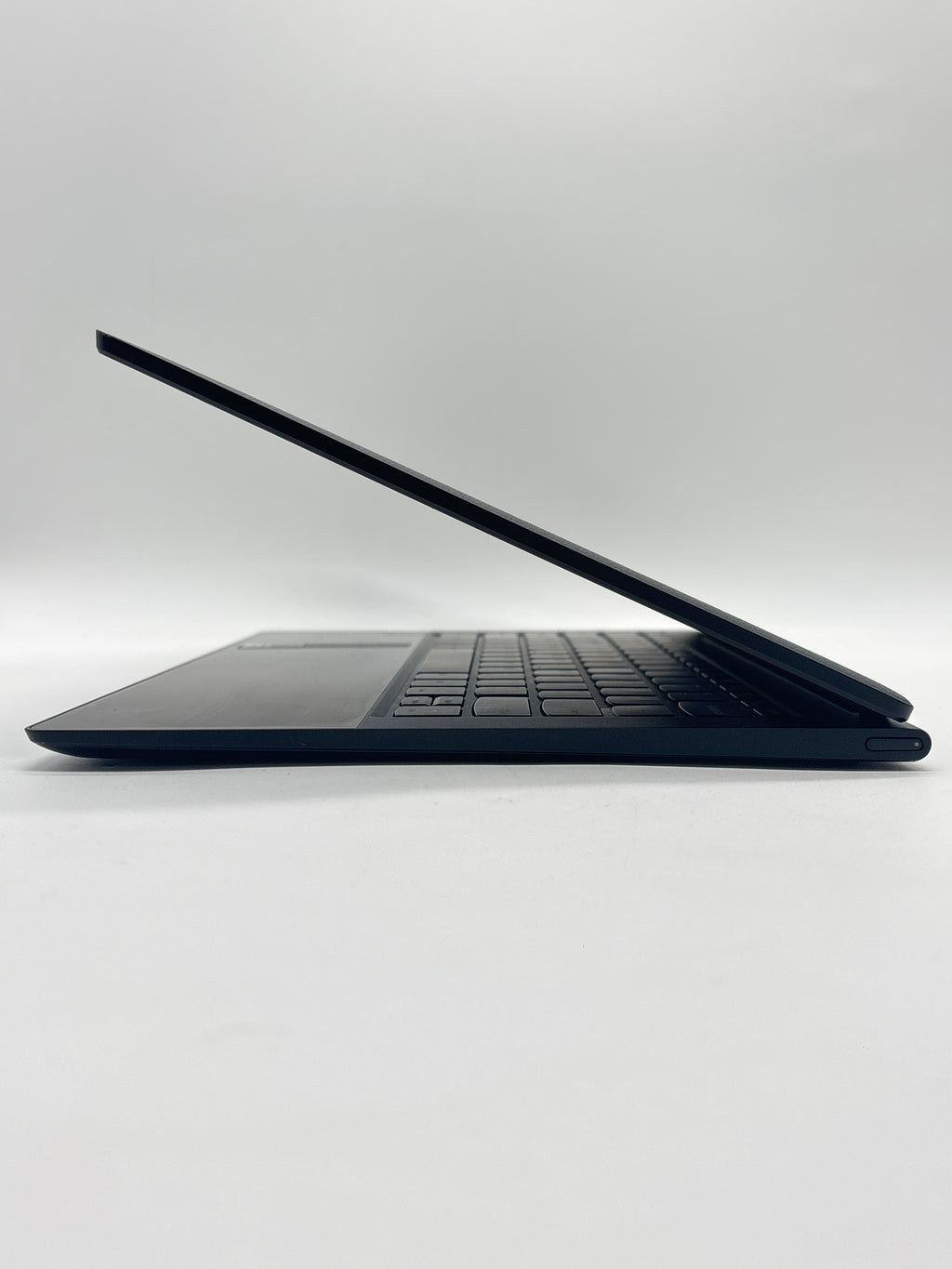Lenovo Yoga 9 14ITL5 2-in-1 4K i7-1185G7 16GB RAM 512GB SSD