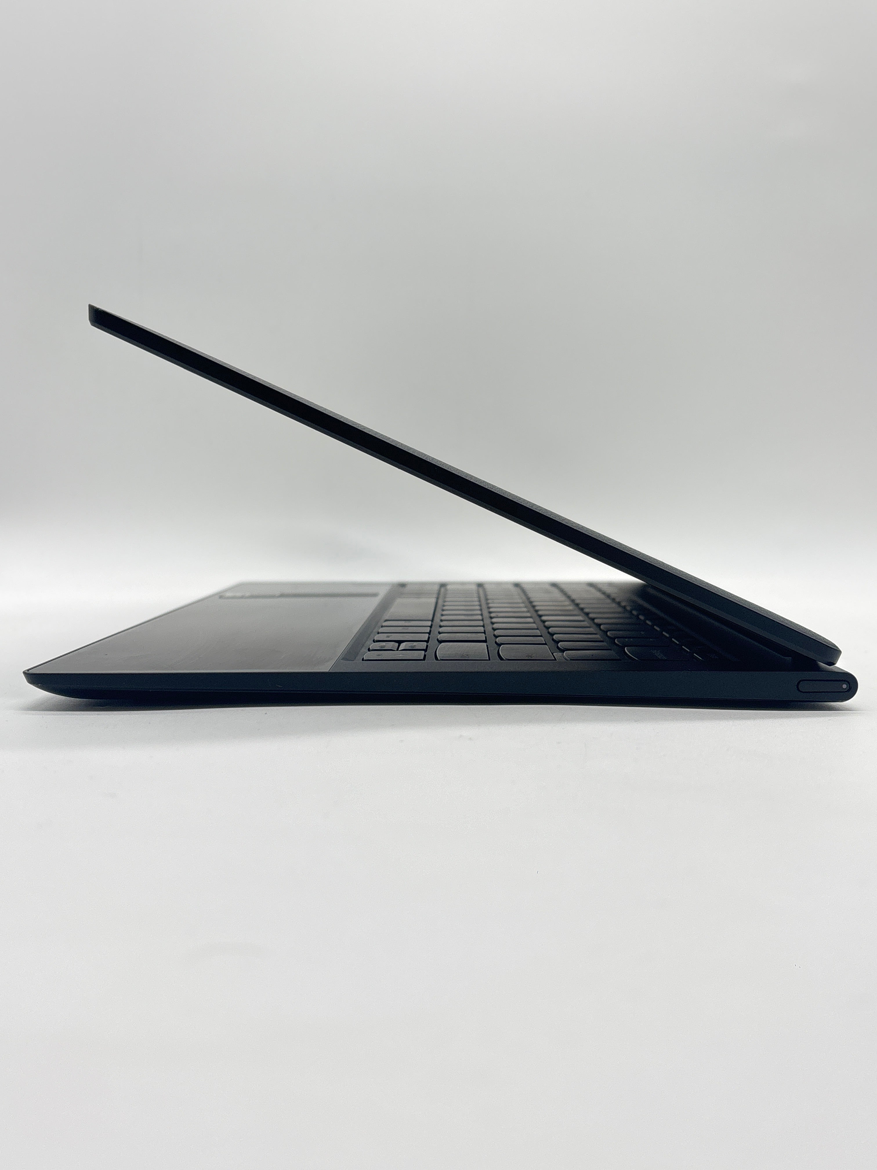 Lenovo Yoga 9 14ITL5 2-in-1 4K i7-1185G7 16GB RAM 512GB SSD