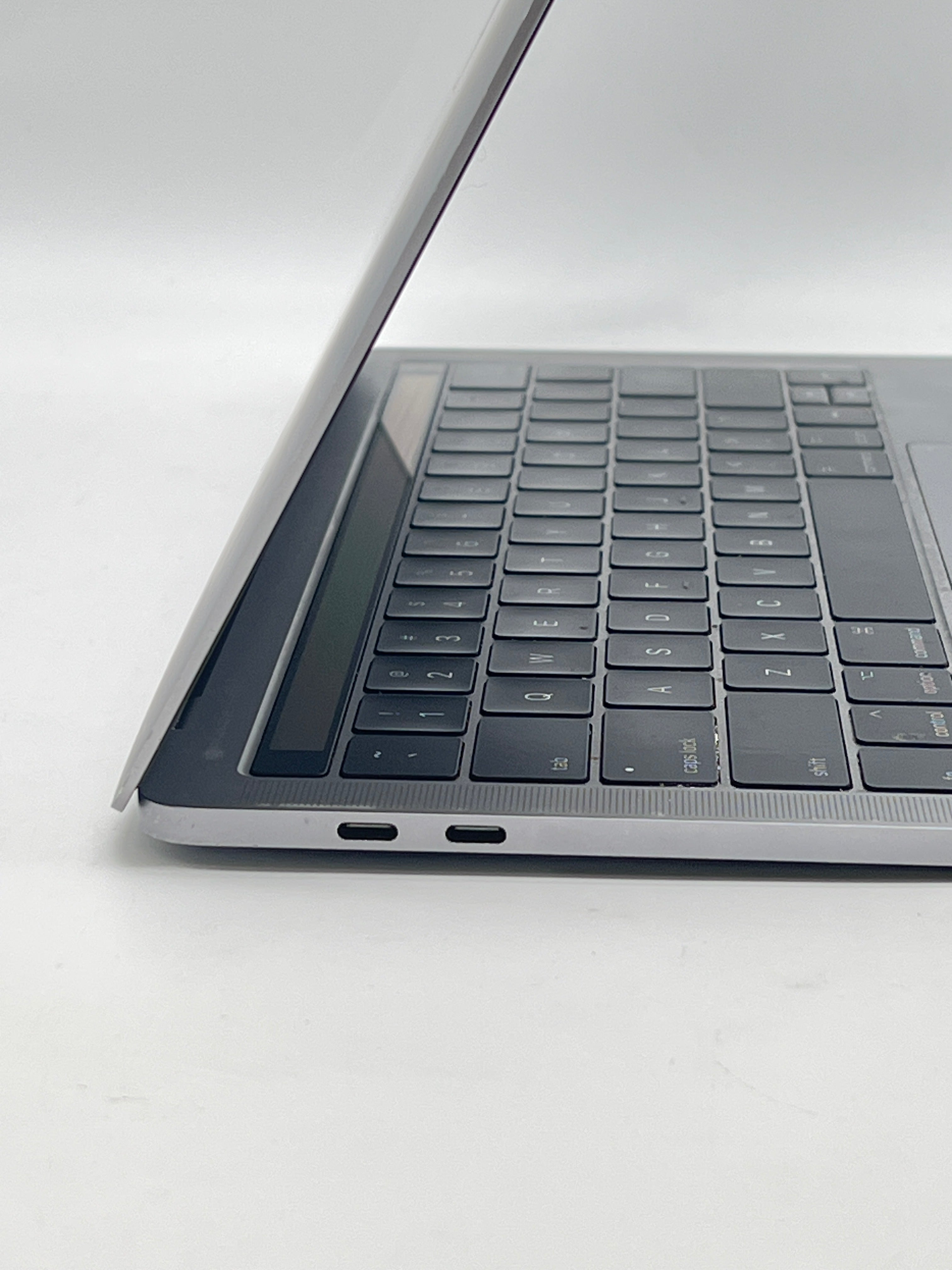 Apple MacBook Pro 13" A1706 Core i5 8GB RAM 256GB HD - For Parts (Read)