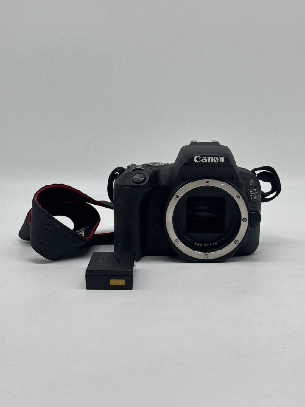 Canon EOS 200D Rebel SL2 w/ 18-55mm IS STM Lens - Used
