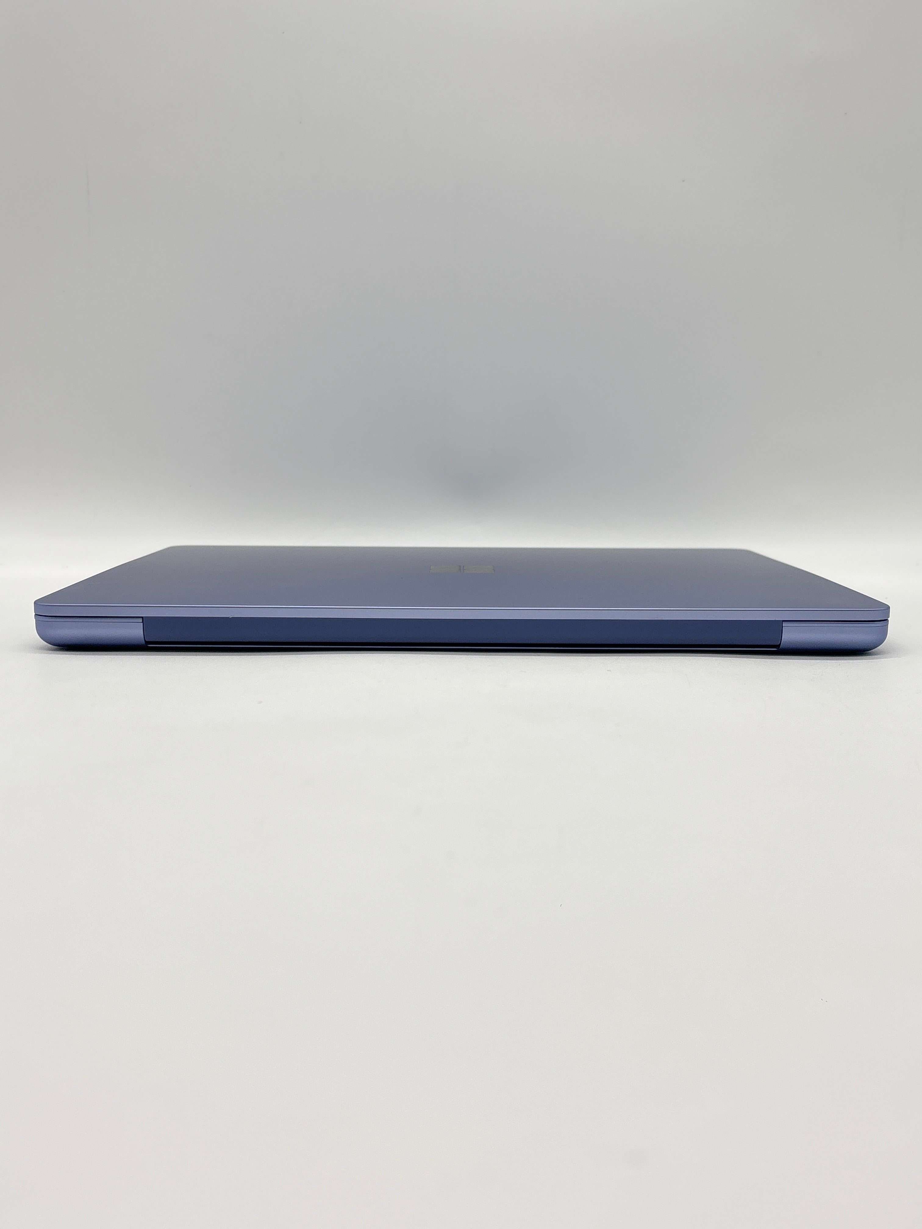Microsoft Surface Laptop 2095 Snapdragon X Plus 16GB RAM 512GB SSD