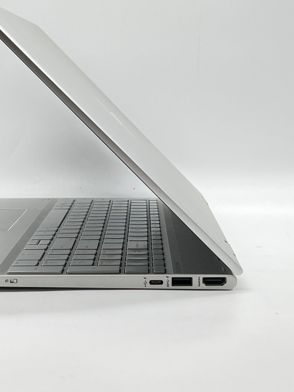 HP Envy x360 Convertible 15-dr1066nr i7-10510U 16GB RAM 512GB SSD Silver - Used