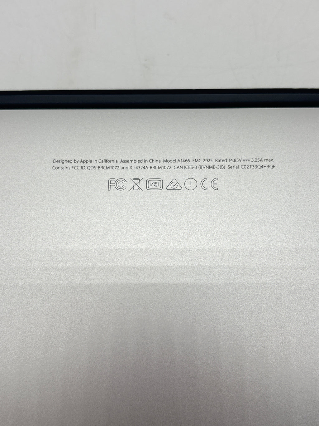 Apple MacBook Air A1466 2015 i5 8GB RAM 256GB SSD