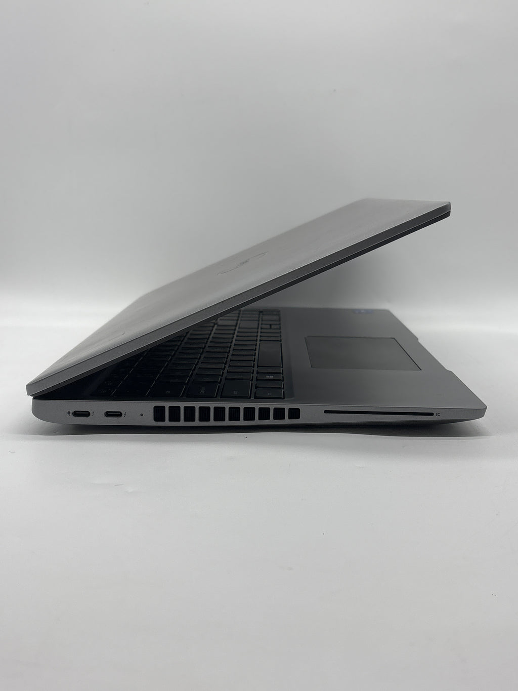 Dell Latitude 5540 i7-1370P 32GB RAM 1TB SSD - Remotely Managed