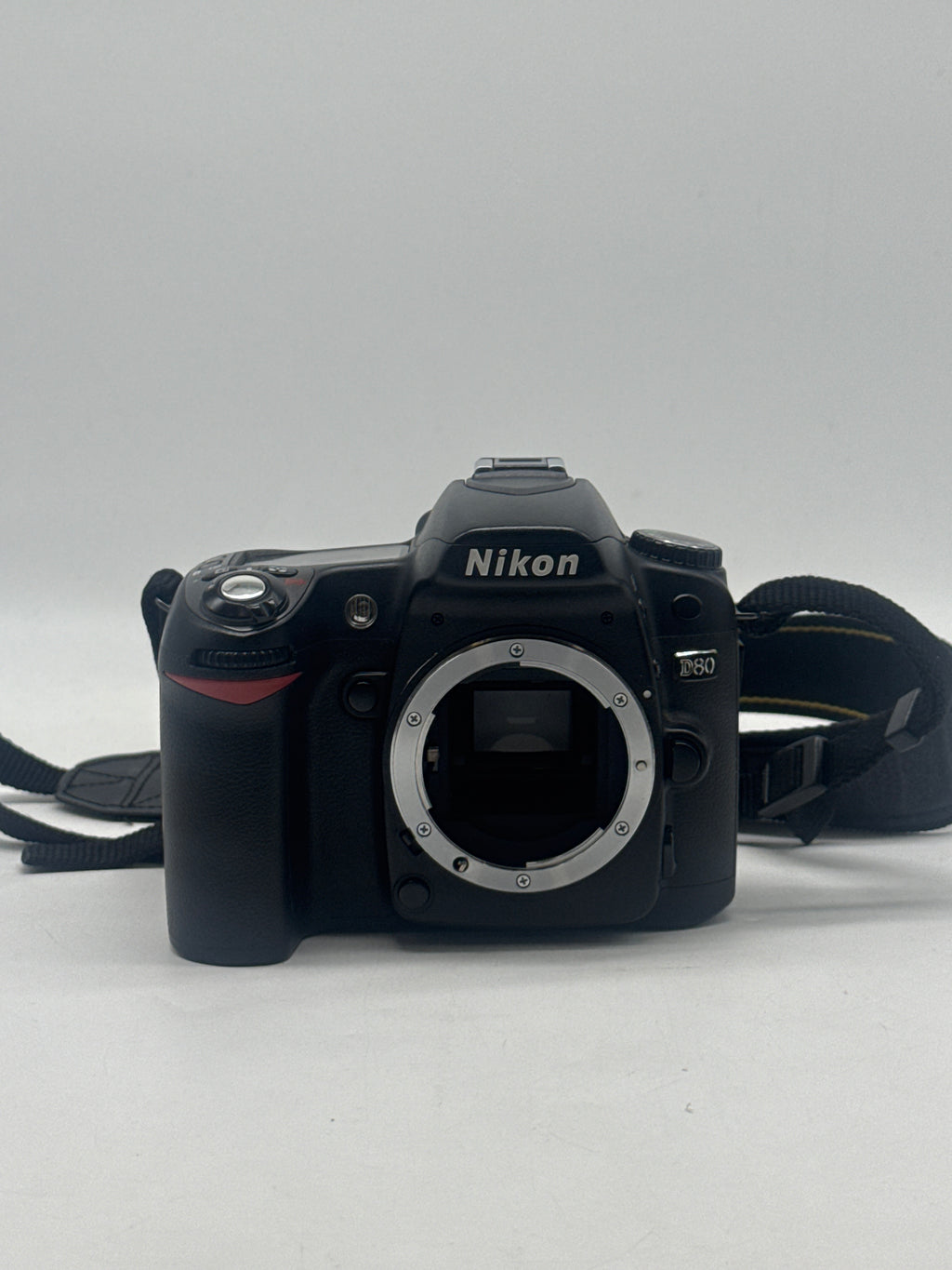 Nikon D80 10.2MP DSLR Camera w/ AF NIKKOR 50mm f/1.8D Lens & SB-400 Flash