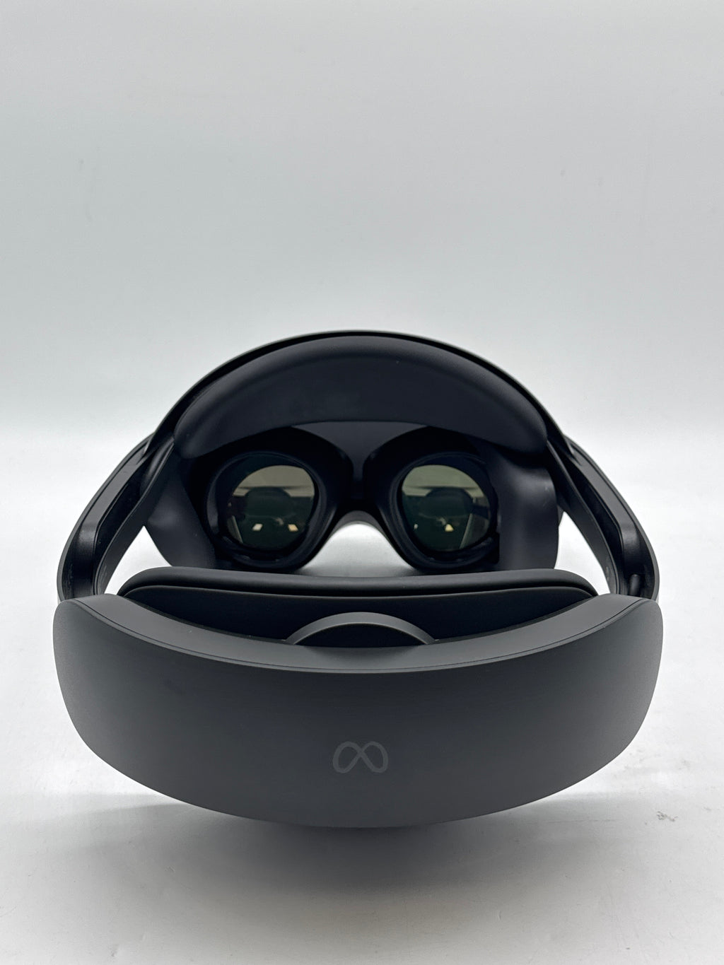 Meta Quest Pro VR Headset Black - Used With Box