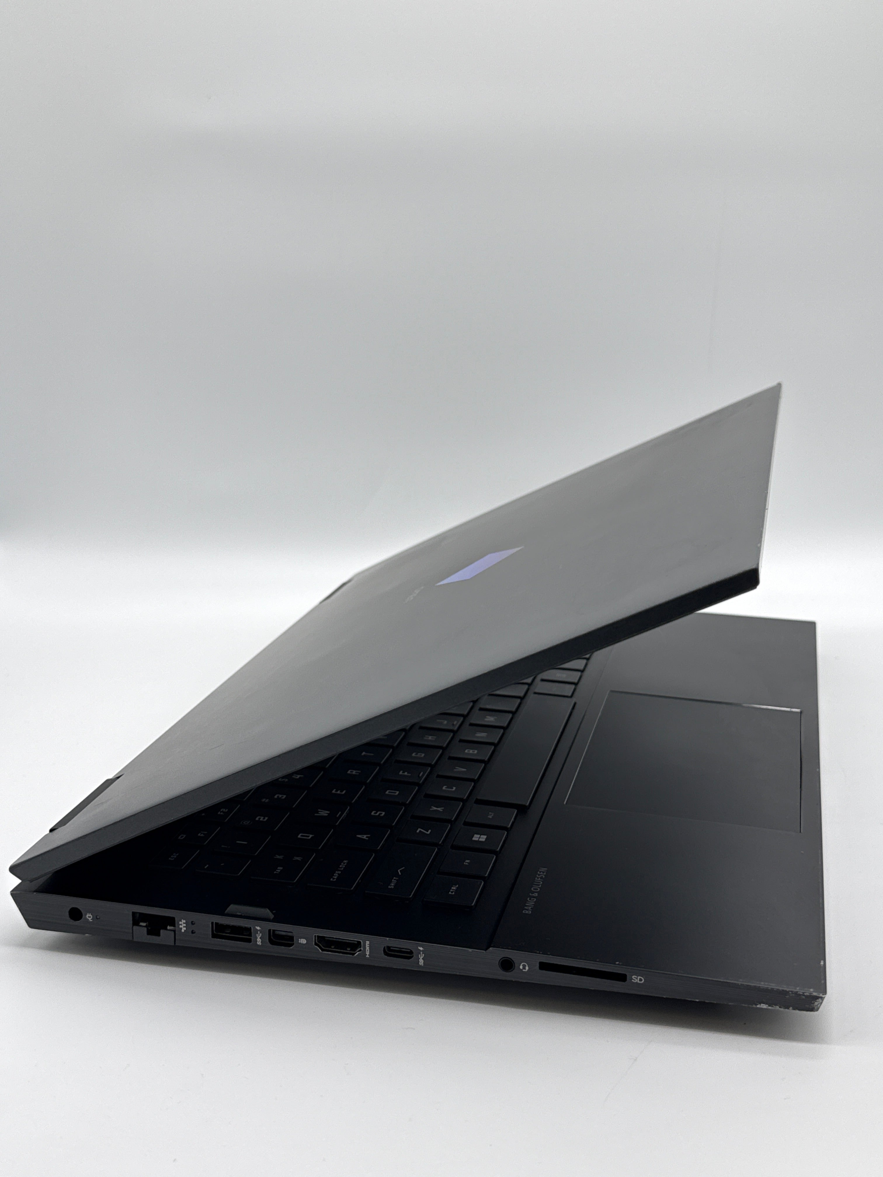 HP Omen 16-c005nr Ryzen 7 5800H 16GB RAM 1.5TB SSD RTX 3060