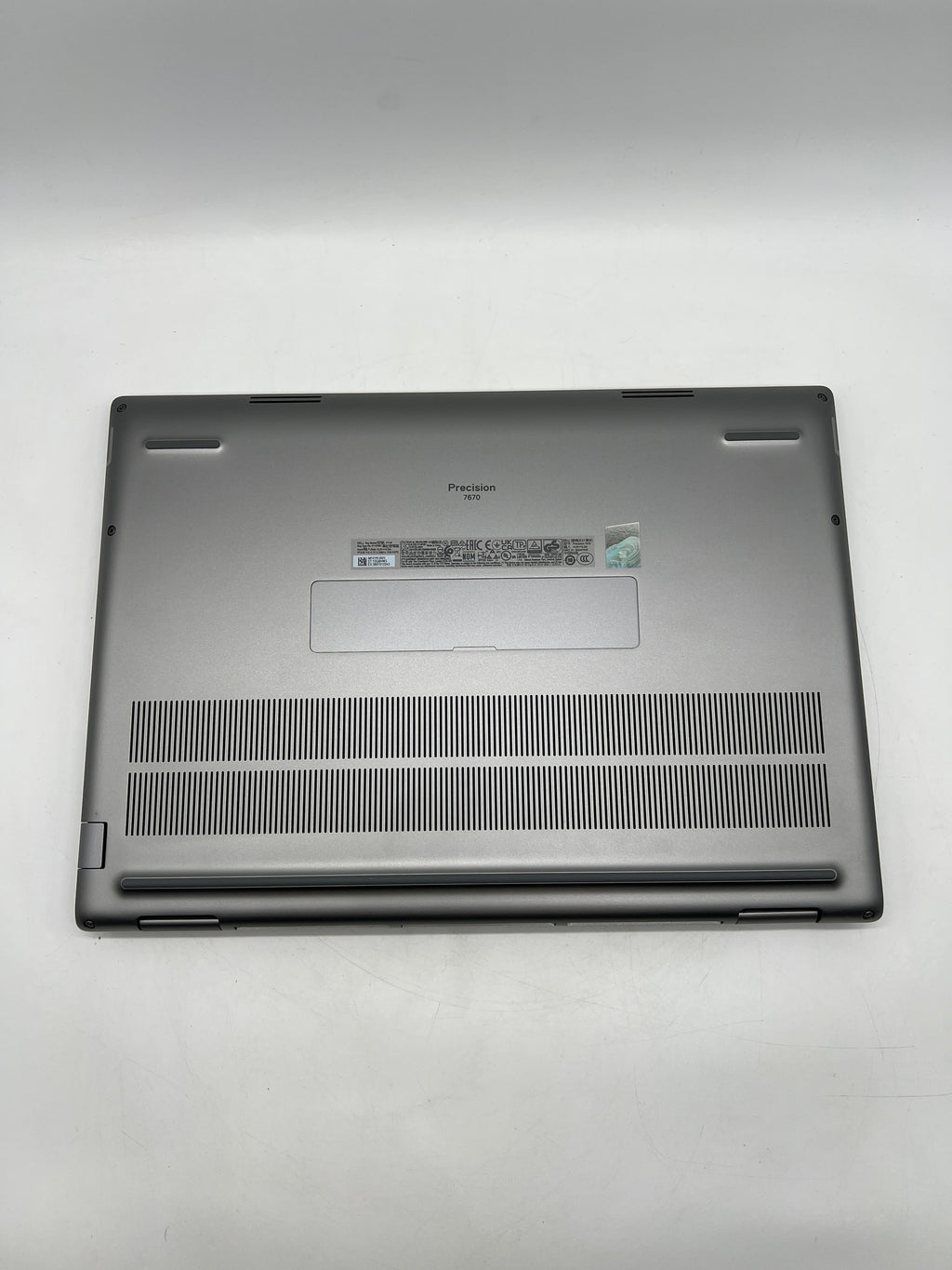 Dell Precision 7670 15-inch Core i7-12850HX 32GB RAM 512GB RTX A2000 - Used