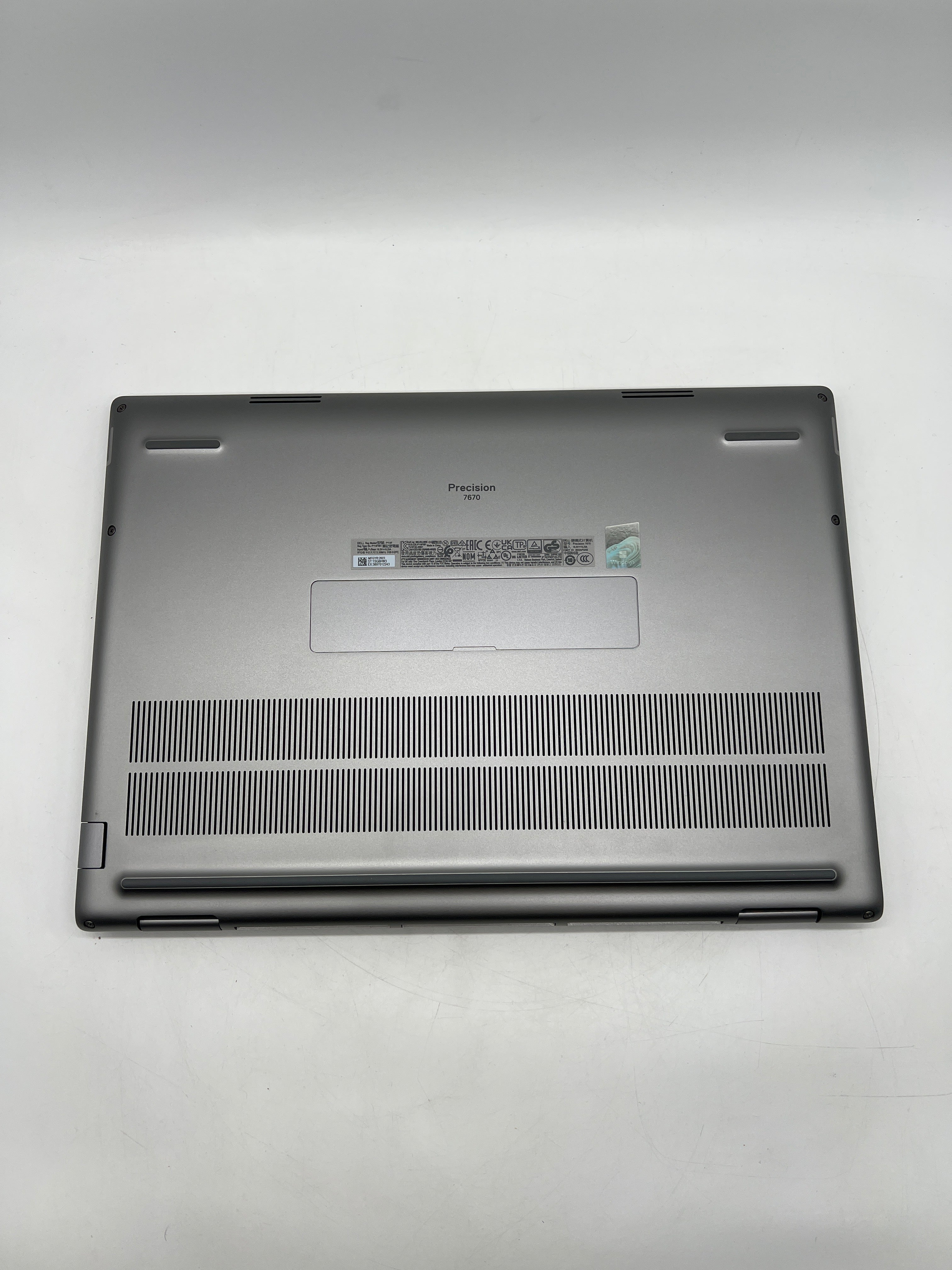 Dell Precision 7670 15-inch Core i7-12850HX 32GB RAM 512GB RTX A2000 - Used