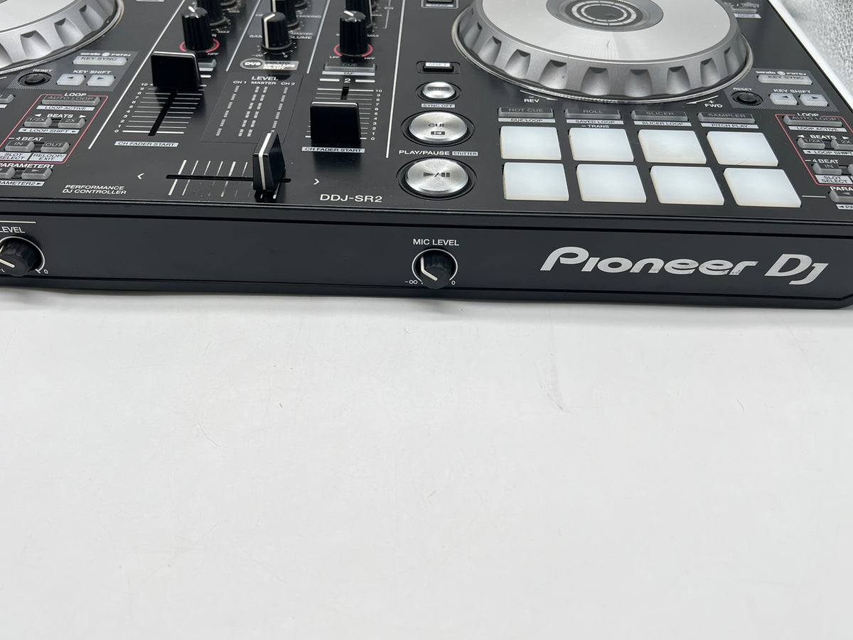 Pioneer DDJ-SR2 2-Channel Serato DJ Controller Black - For Parts (Read)