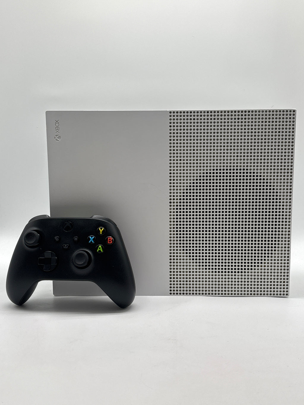 Microsoft Xbox One S (1681) 500GB Home Console - Used