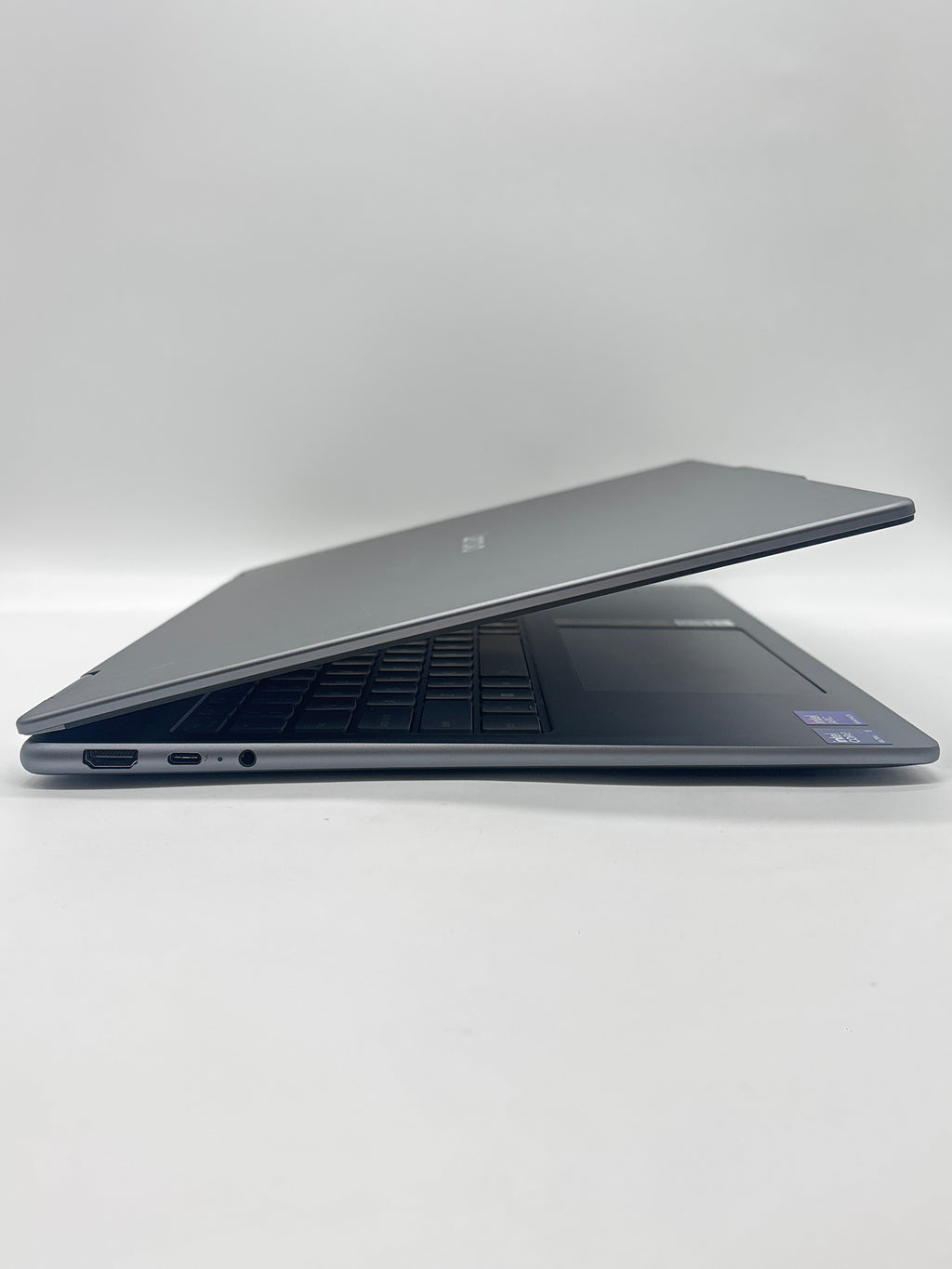 Lenovo Yoga 7 2-in-1 16ILL10 Ultra 5 226V 16GB RAM 512GB SSD - (Battery Health 100%)