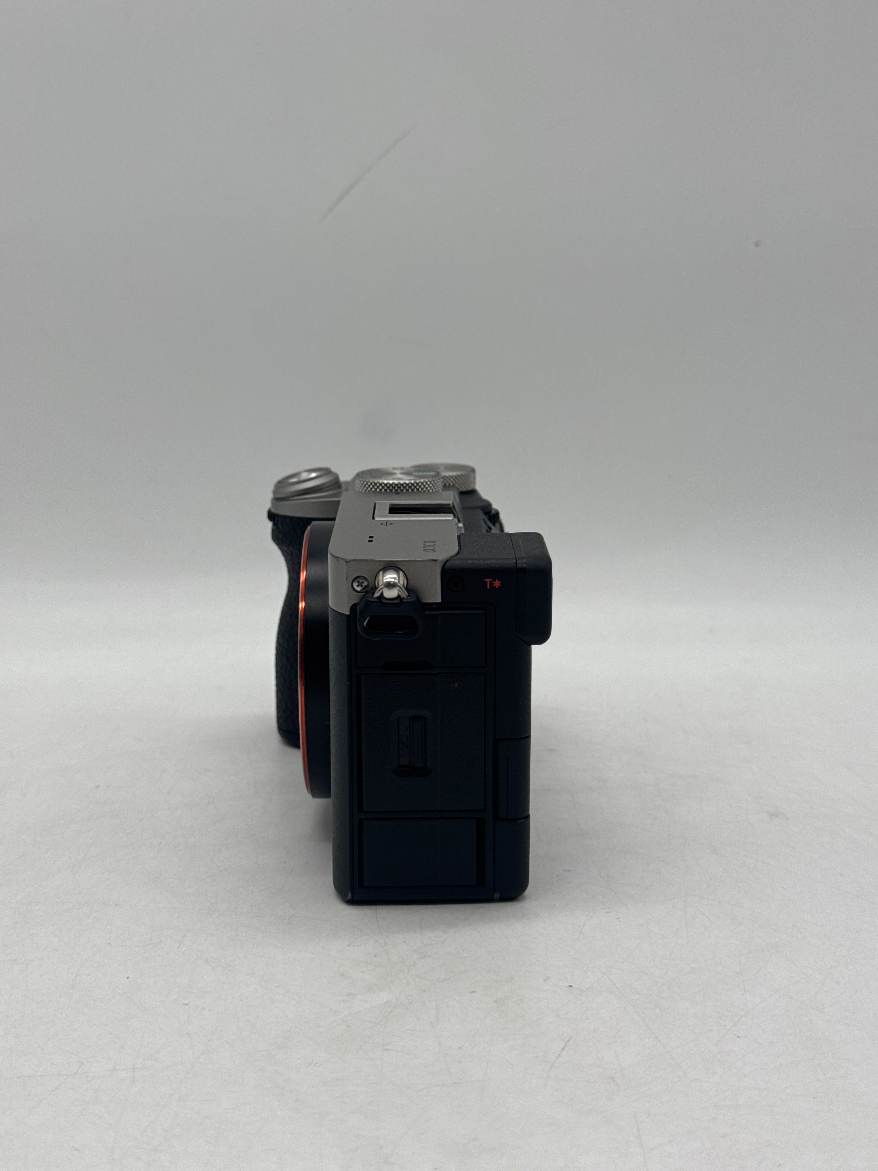 Sony Alpha a7C II ILCE-7CM2 Shutter Count 847 - Used