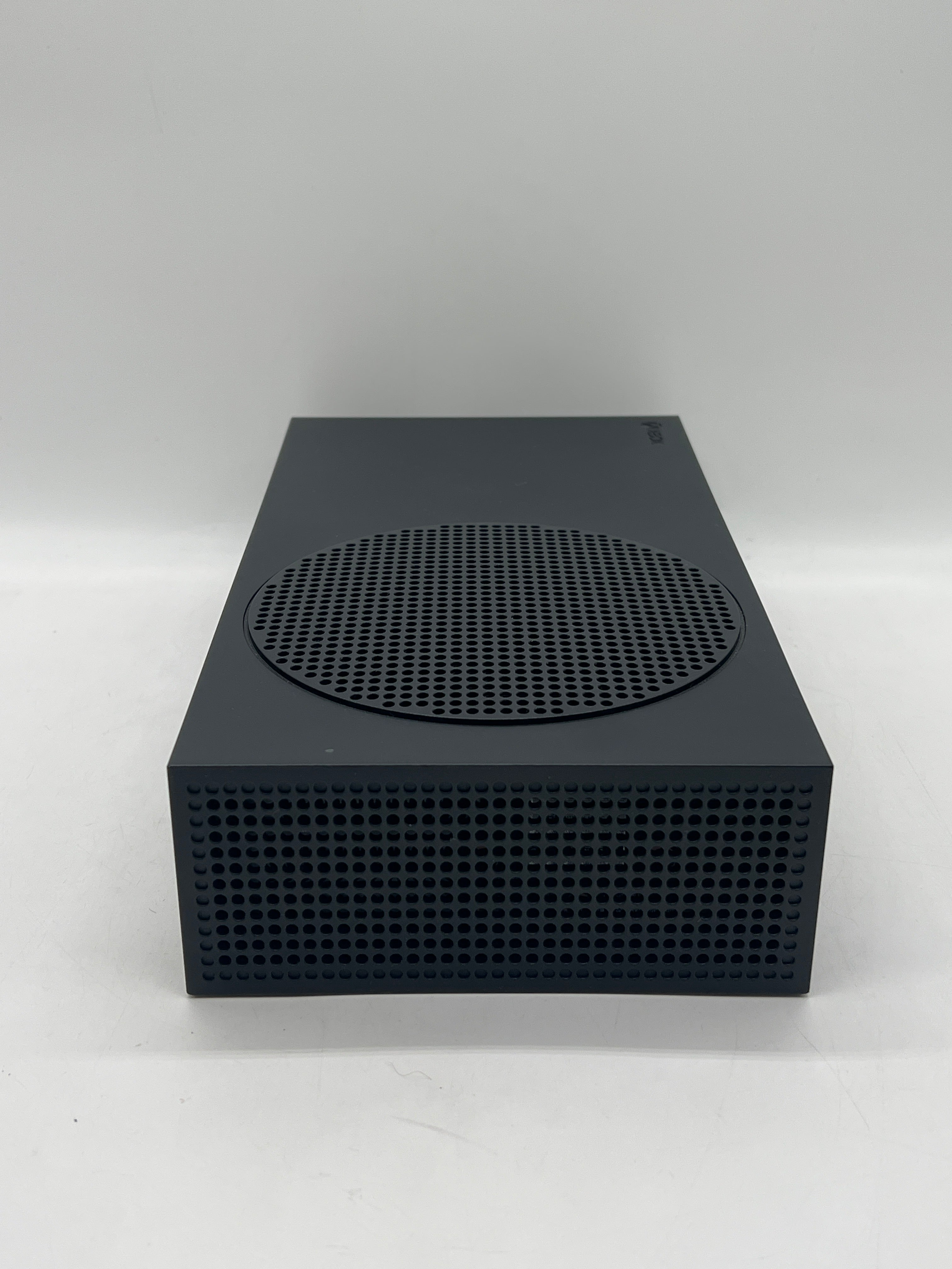 Microsoft Xbox One X (1787) 1TB 4K UHD 2017 - Used