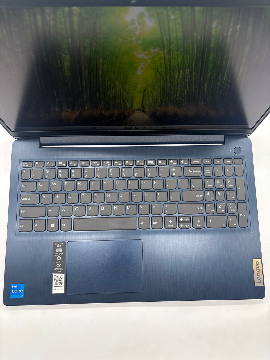 Lenovo Ideapad 3 15ITL6 Touch i5-1155g7 8GB RAM 512GB SSD