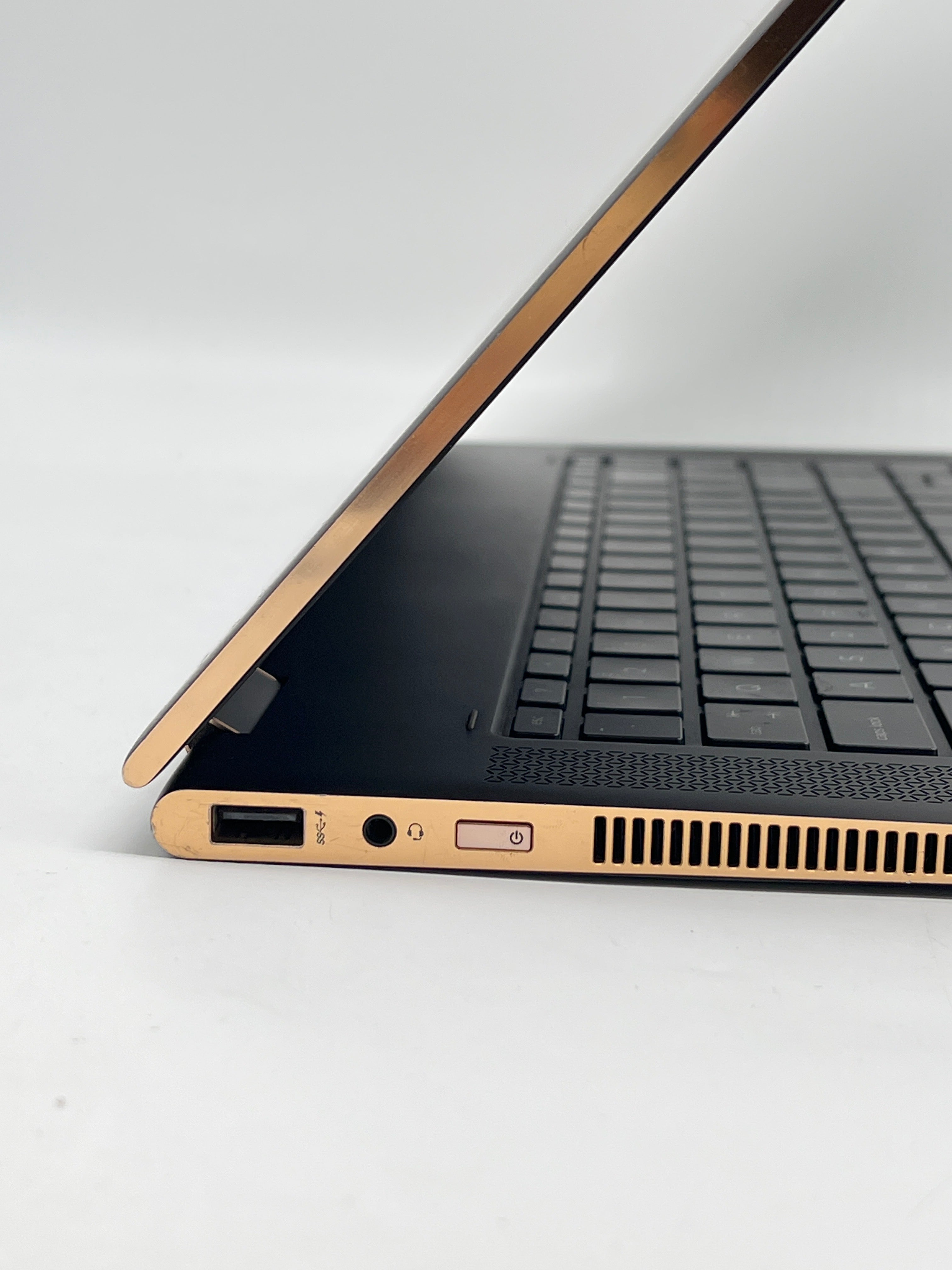 HP Spectre 15-bl062nr i7-7500u 16GB RAM 256GB SSD GeForce 940MX - For Parts (Bad Battery)