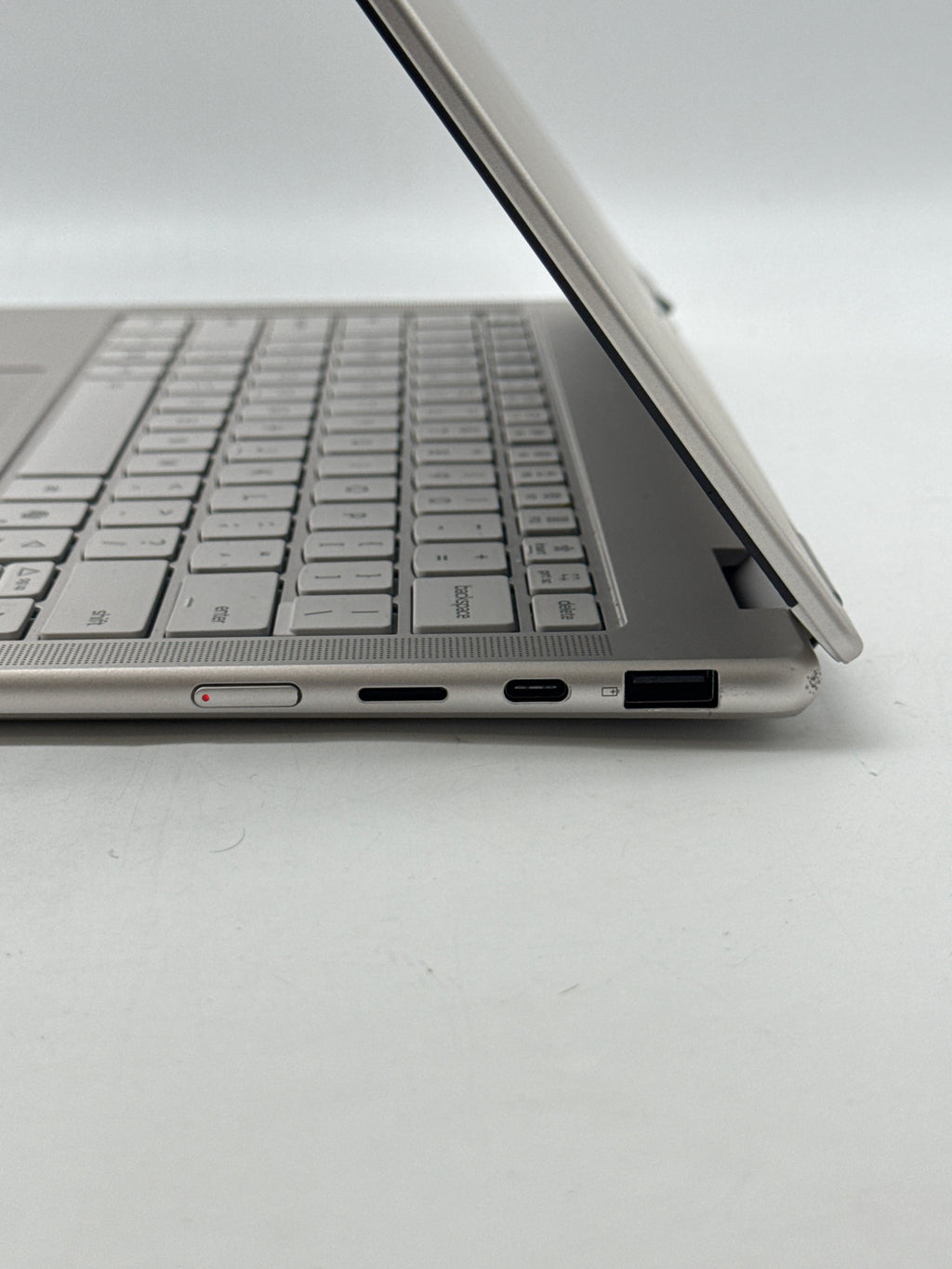 Lenovo Yoga 7 2-in-1 14" Ryzen AI 5 340 16GB 512GB SSD - Used