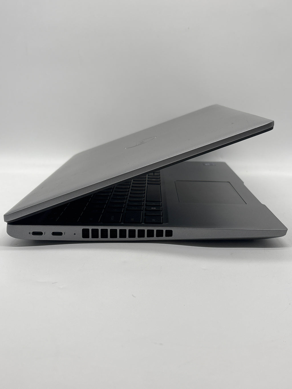 Dell Latitude 5550 Ultra 7 155U 16GB RAM 512GB SSD Used