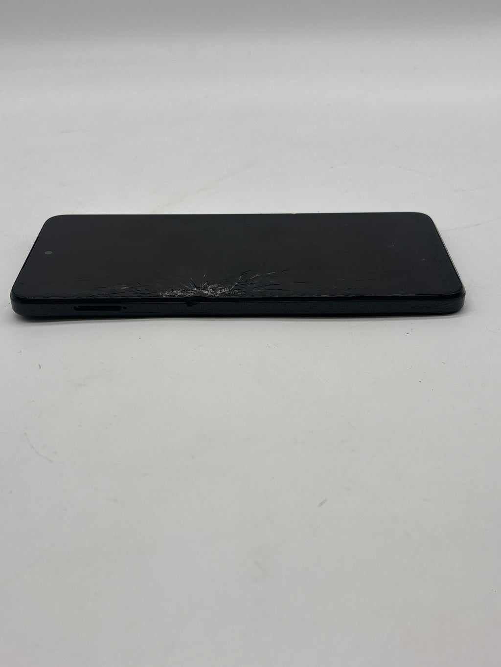 Moto g 5g and Samsung - For Parts (Not Operational)